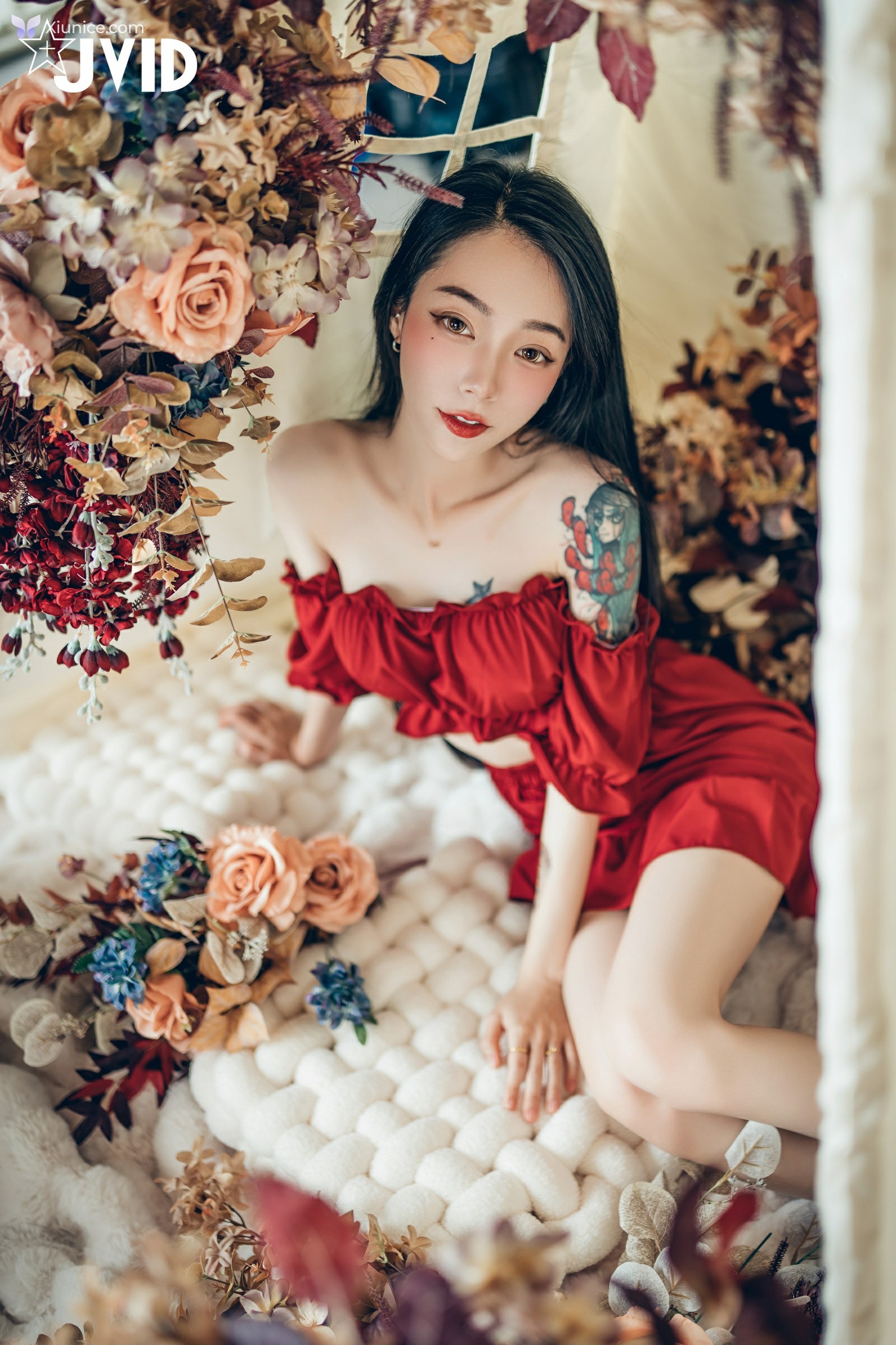 JVID 飄飄哥 – 巨乳飄飄女神精心打造的誠意寫真動漫般的完美身材還有超可愛的神祕客串喔 第152张