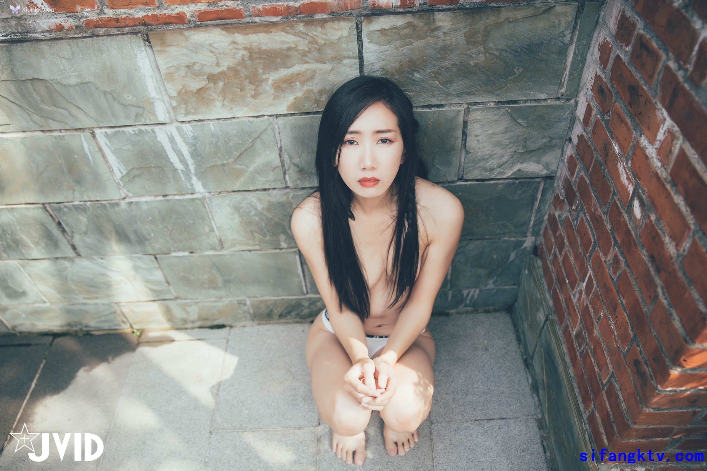 JVID 薰草 – 一泊二日 獨占中出高顏值美女女兵偷情之旅激戰泡溫泉SEX啪啪啪 第103张