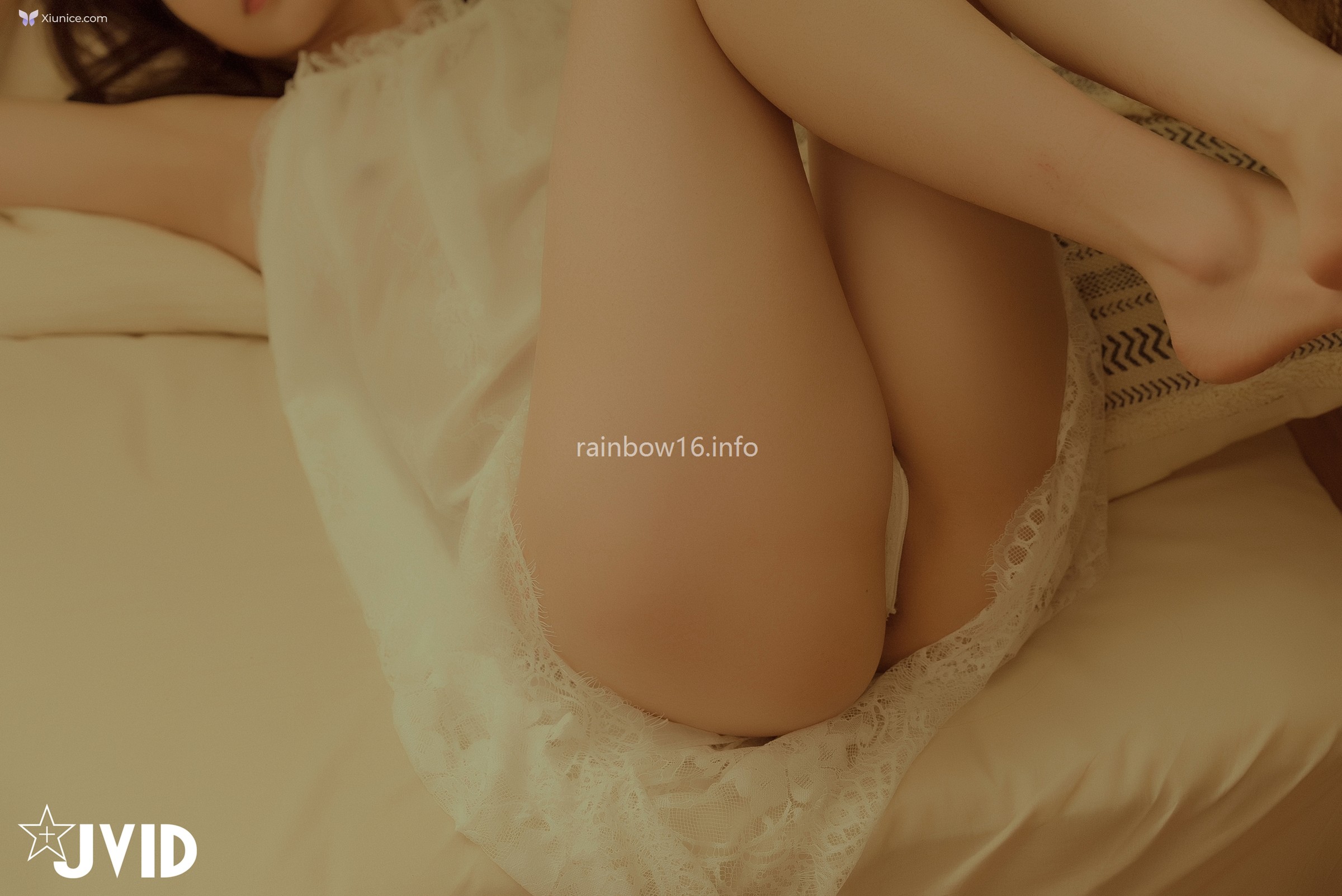 JVID 阿黎 – 全裸露點最初的小美好唯美系空靈女孩-阿瓈 第19张