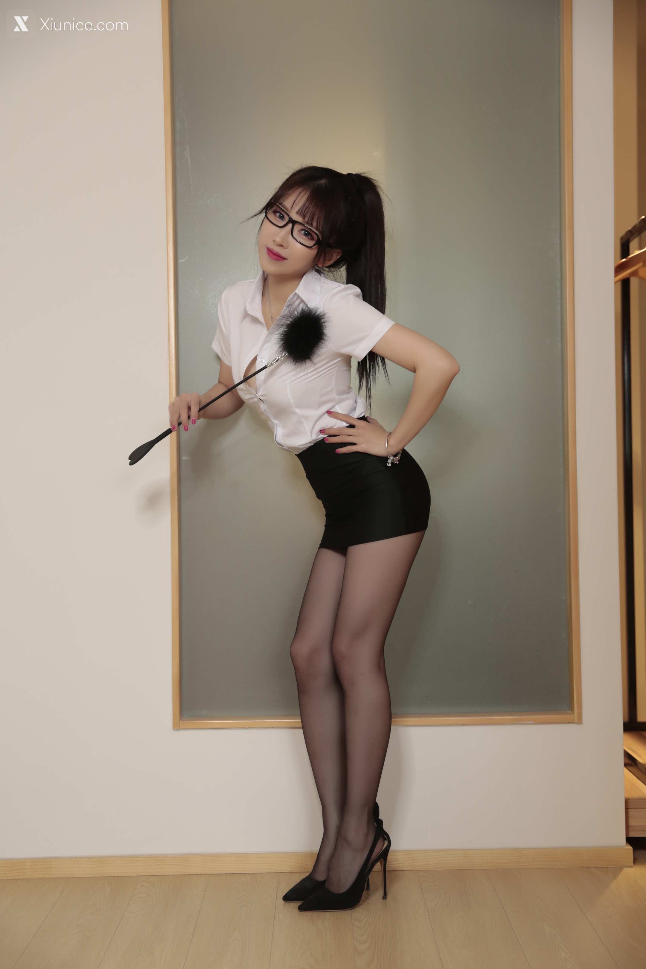 Coser@小女巫露娜 老师上课了 第40张