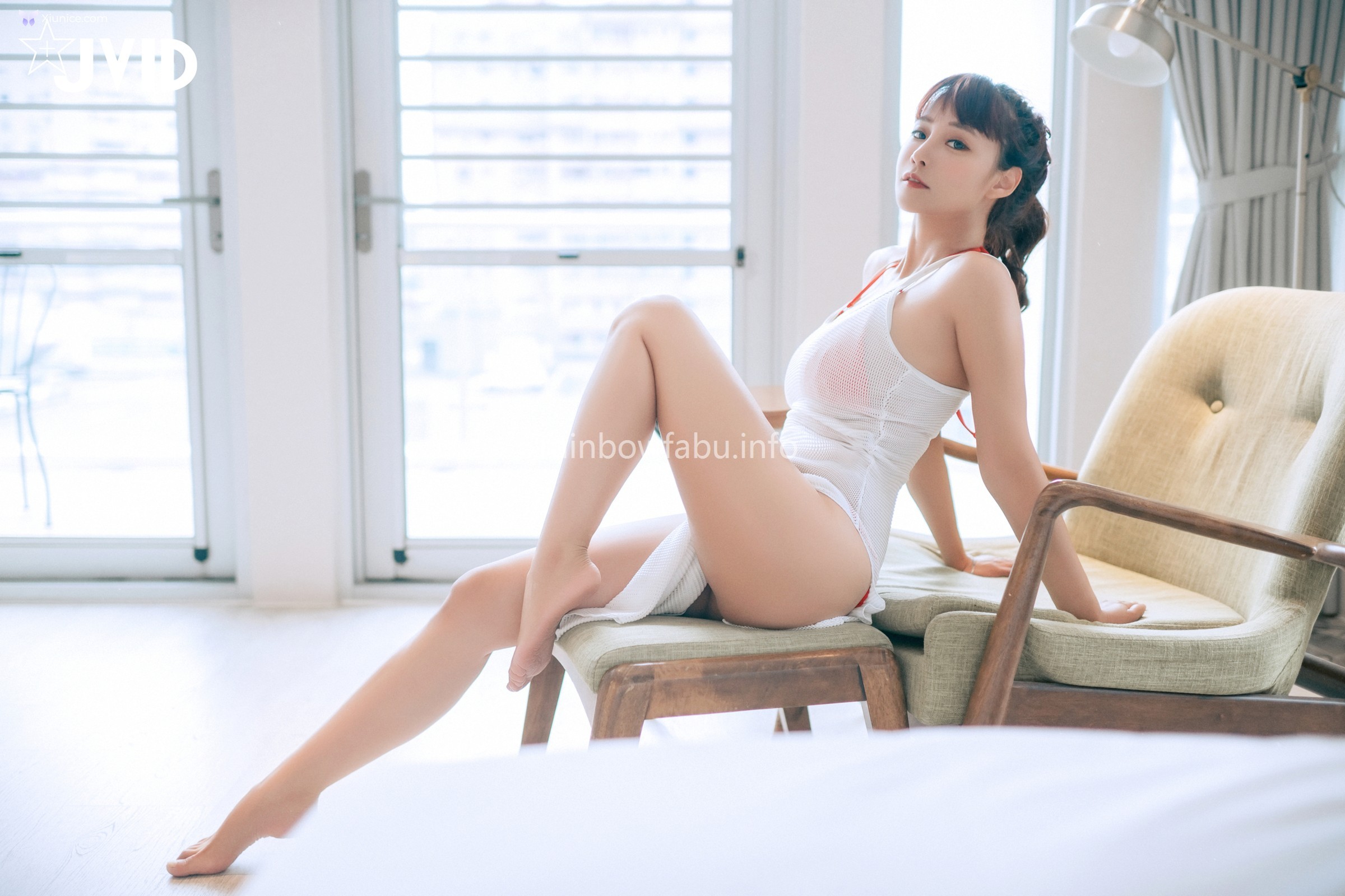 JVID Lele 樂樂 – 濕身露出豪乳 開腿露鮑 誘惑丈夫下屬後入猛撞 暴力巨乳搖晃淫蕩人妻濕身誘惑 第48张