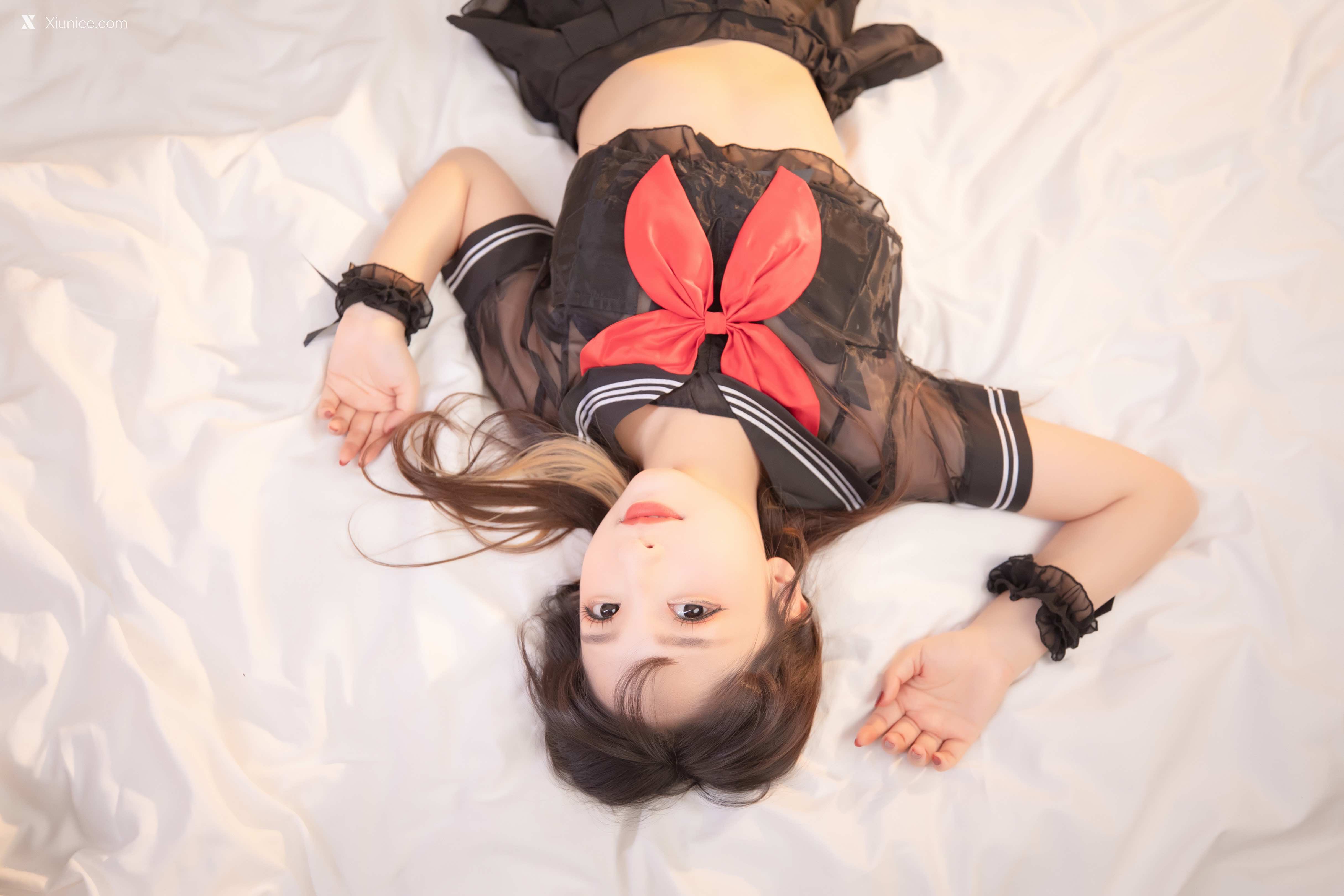 Coser@神楽坂真冬 Vol.079 绝对企画-透明黑白水手服《特別なことに》 第121张