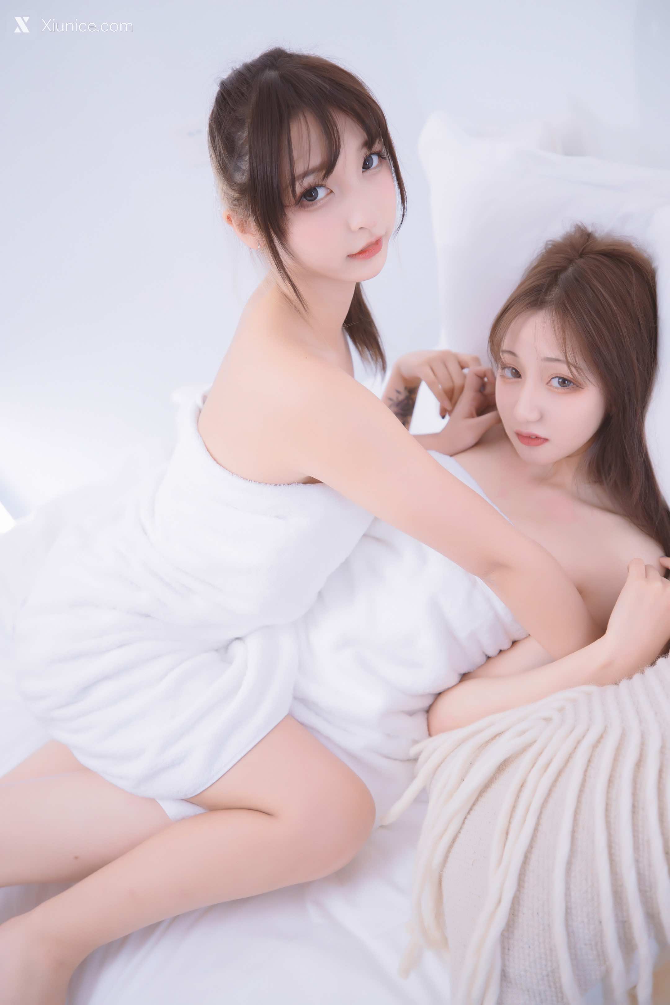 Coser@神楽坂真冬 Vol.058 绝对企画-夏日双人比基尼《笑颜水时计》 第142张