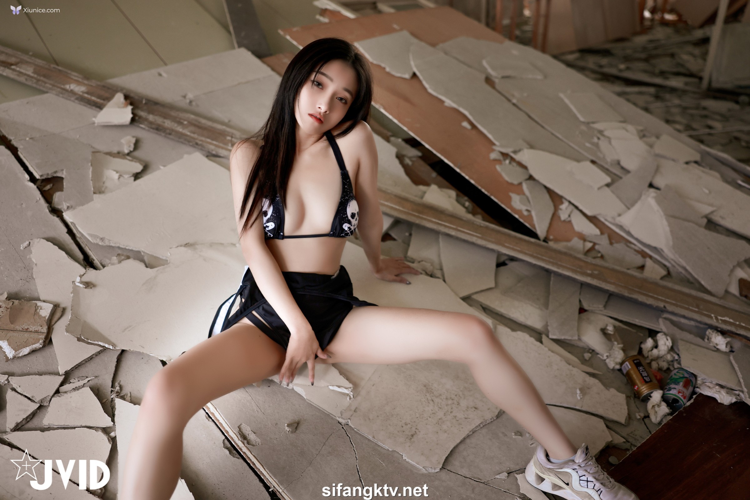 JVID 小隻馬霓霓 – 廢墟開趴一絲不掛性感調皮誘惑全裸無碼尺度毫無保留全解放 第83张