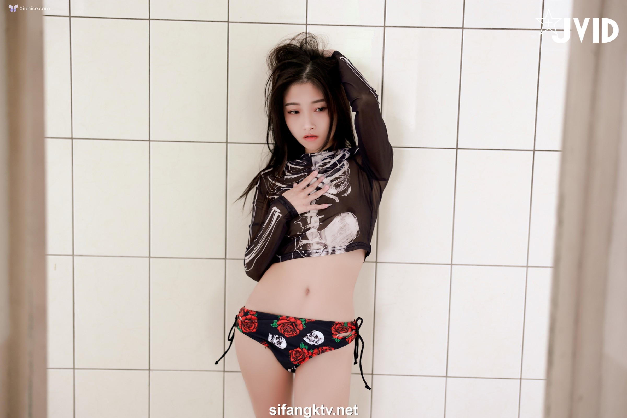 JVID 小隻馬霓霓 – 廢墟開趴一絲不掛性感調皮誘惑全裸無碼尺度毫無保留全解放 第44张
