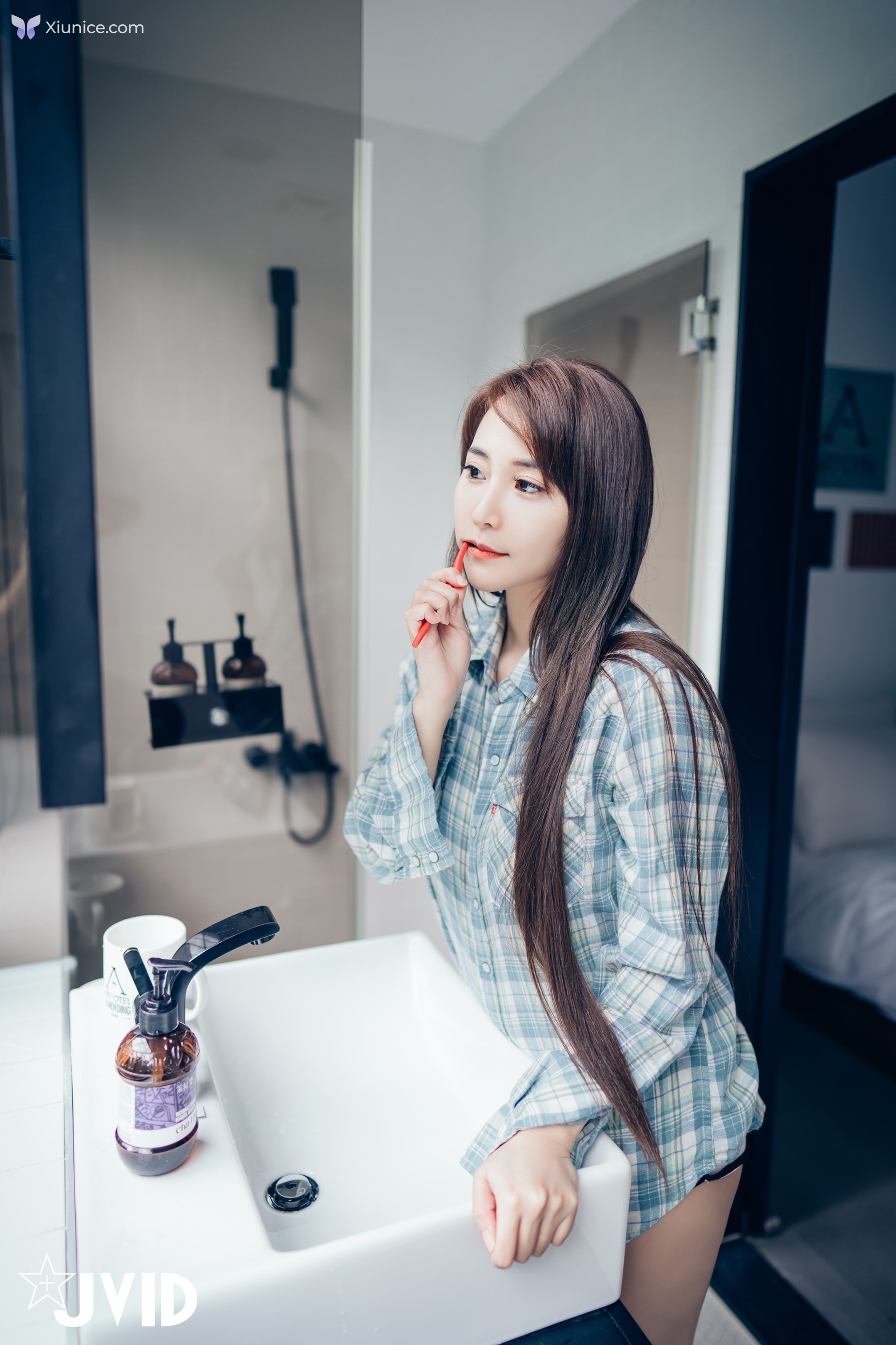 JVID Lele 樂樂 – 讓人可以能男女交換身體的相機一般版跟隱藏版尺度都上空無碼無遮 第35张