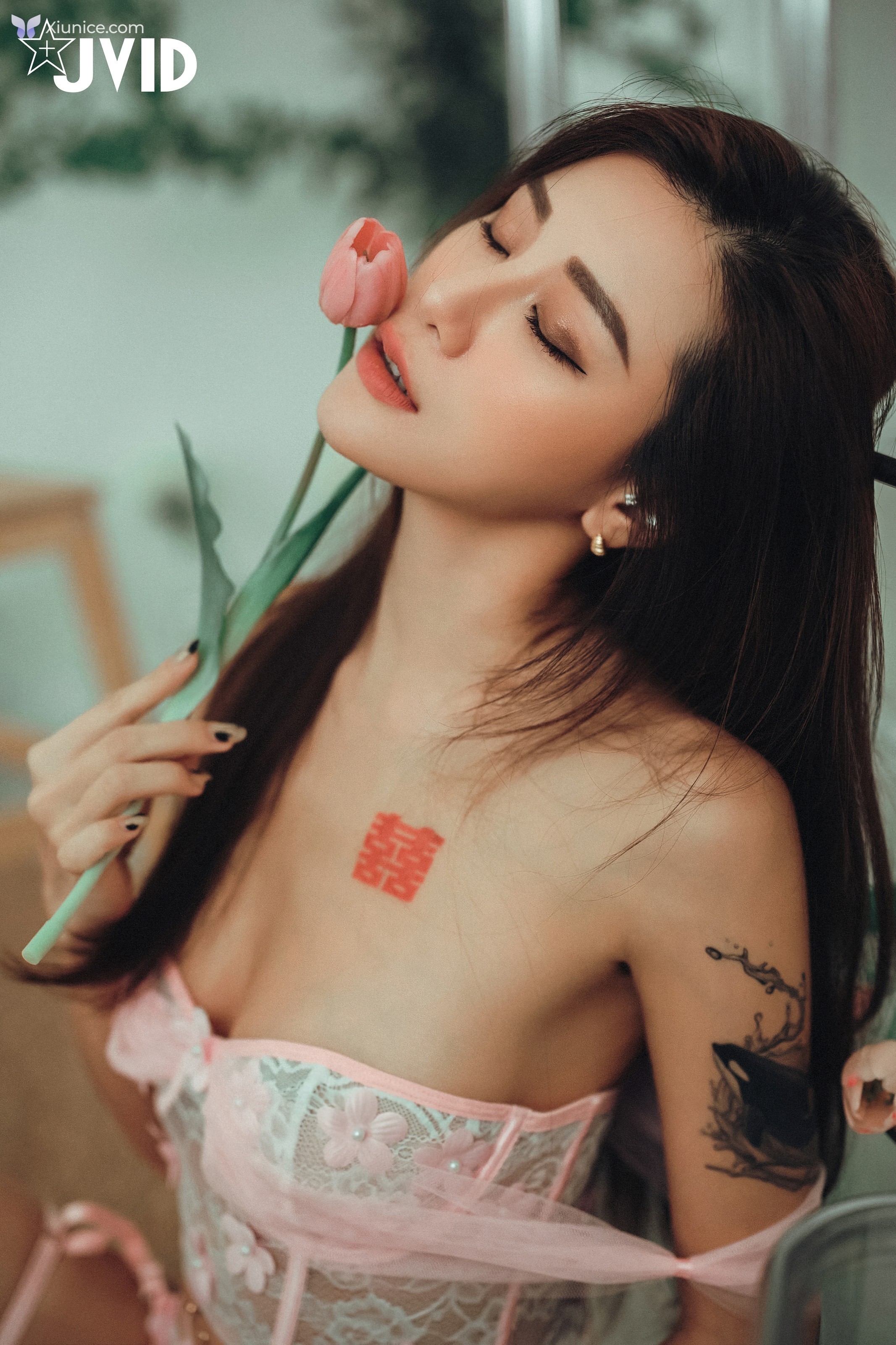 JVID Lara 雙囍 – 我的美乳室友雙囍帶給我超激烈的居家體驗 第221张