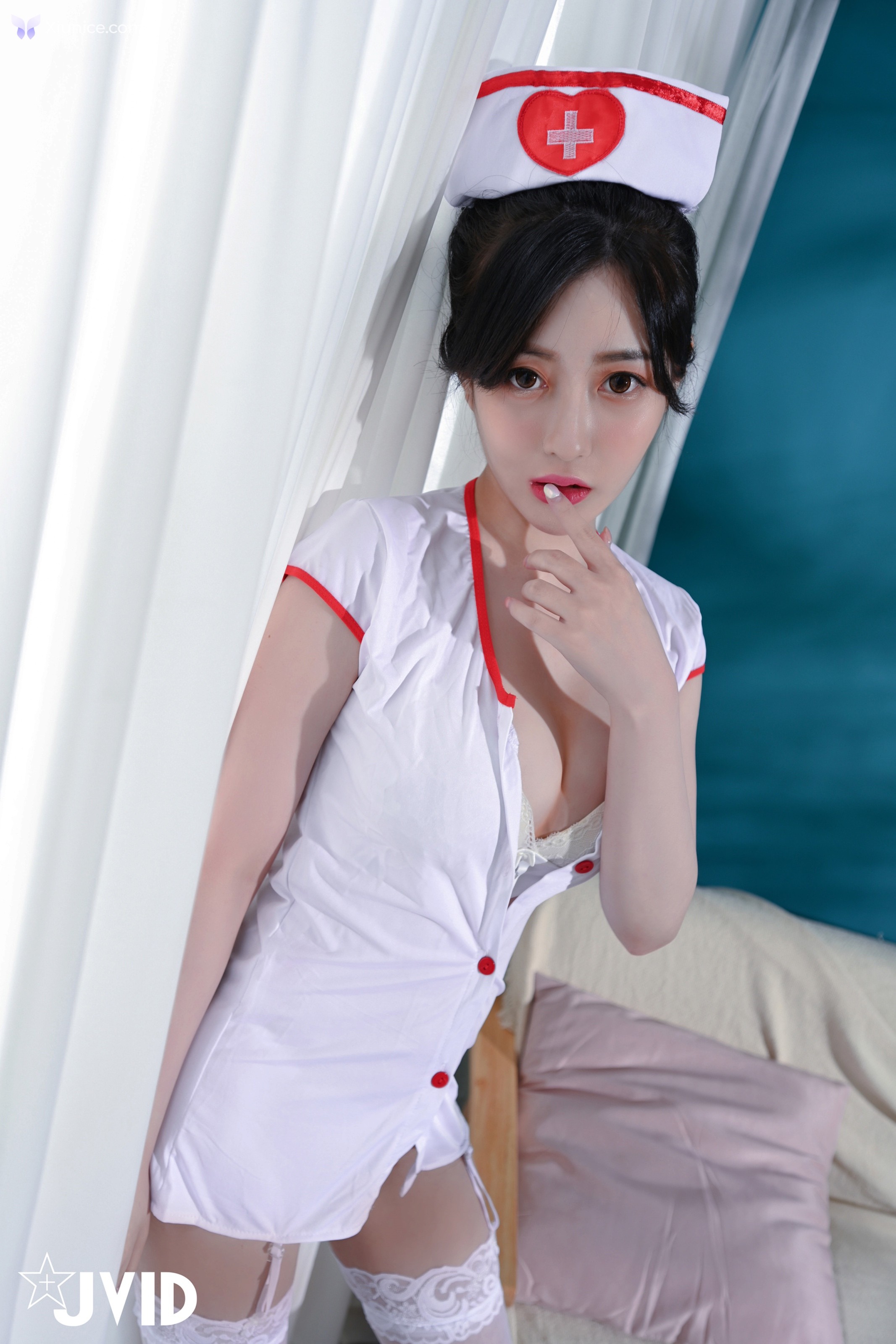 JVID 璃奈醬 – 打完疫苗是不是發燒酸痛痛小護士璃奈醬全心陪伴照顧你還沒輪到打疫苗超幹沒關係璃奈醬腳開開給你在神鮑裡注入白色汁液 第78张
