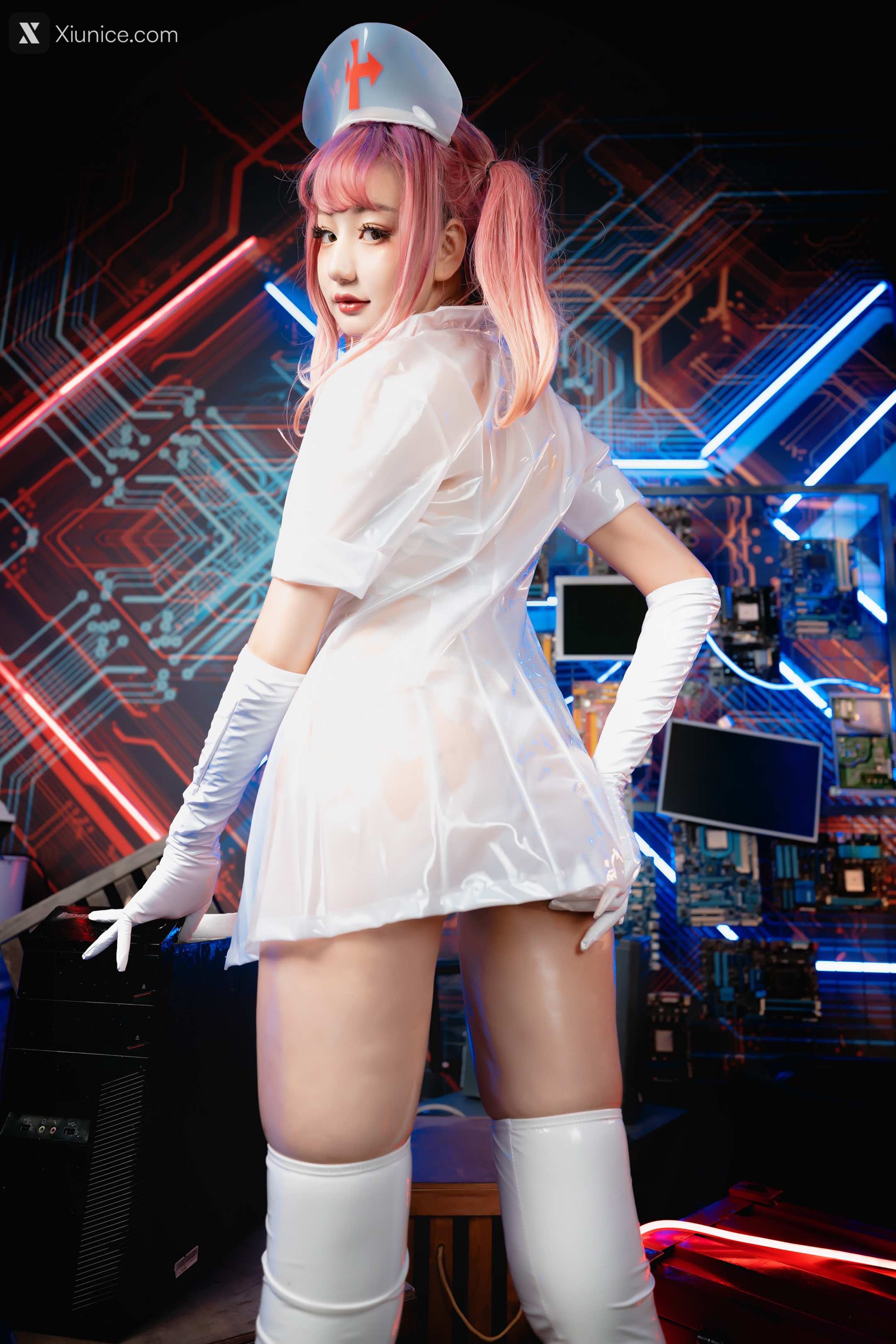 Coser@神楽坂真冬 Vol.057 绝对企画-透明黑白护士双人《無色哲学》 第142张