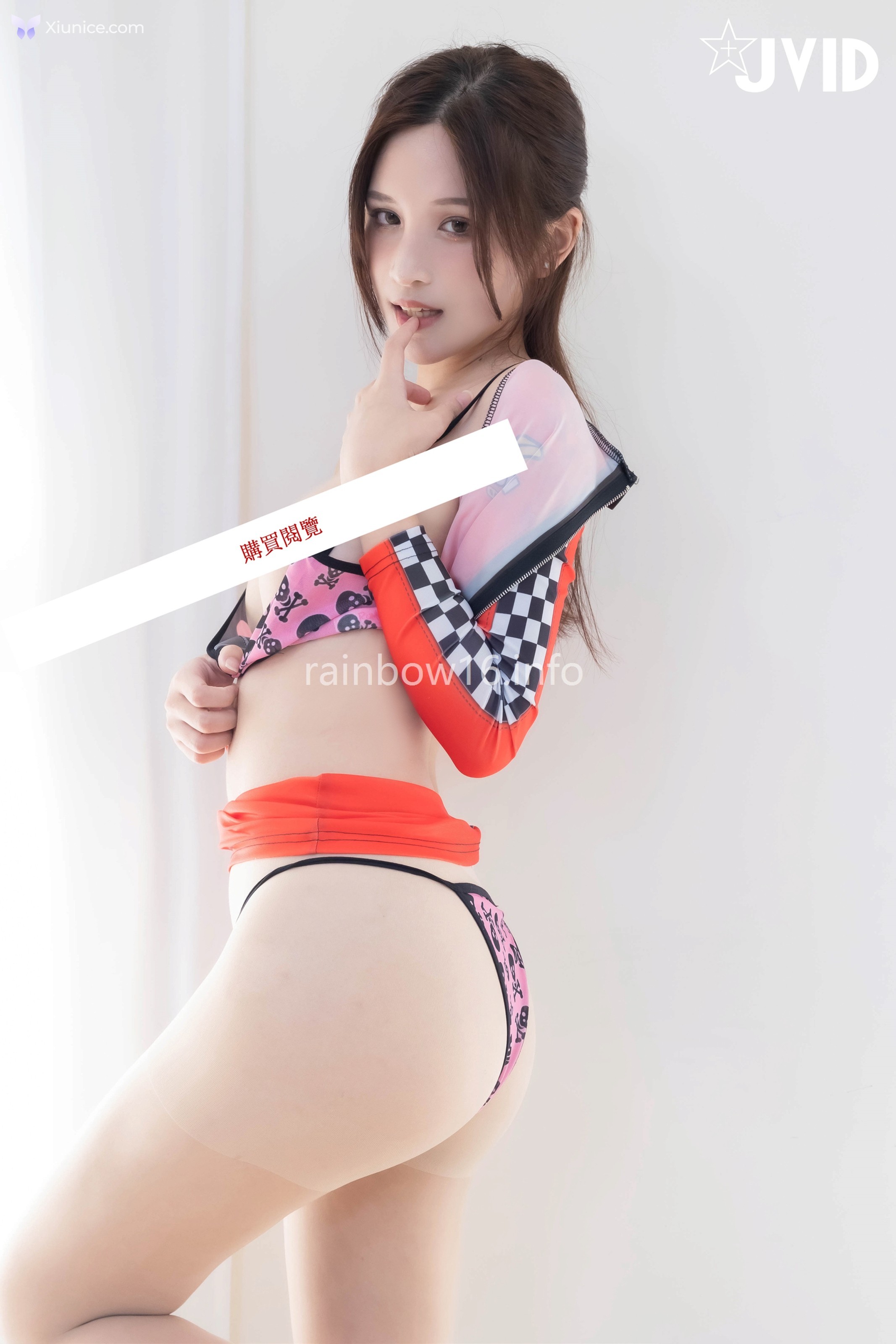 JVID 伊芙蝶 Ash艾希 – 四點全露首次合體珍藏 賽車女郎油亮絲襪美腳蕾絲邊誘惑 第98张