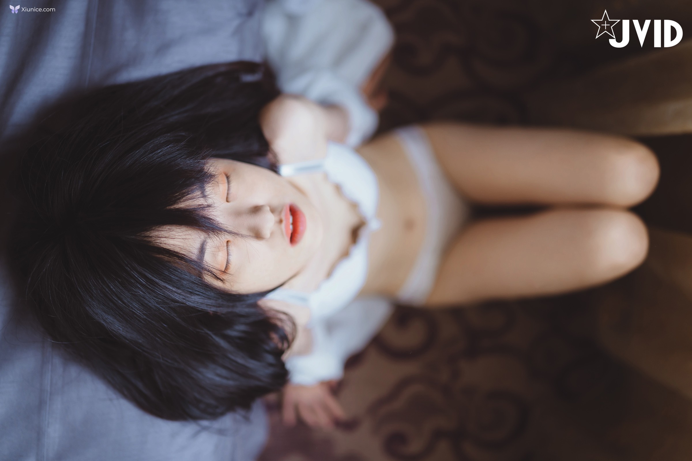 JVID 全裸無碼18歲女高中生 缺錢全奉獻陪大家過好年 第52张