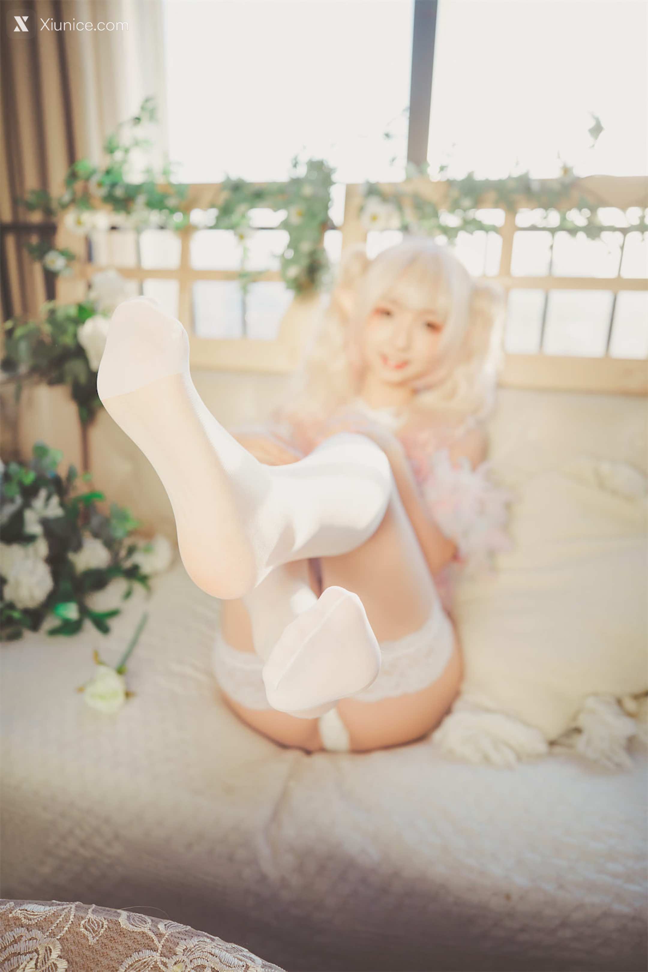 Coser@神楽坂真冬 Vol.082 绝对企画-黑白丝《柔らかい永遠》 第36张