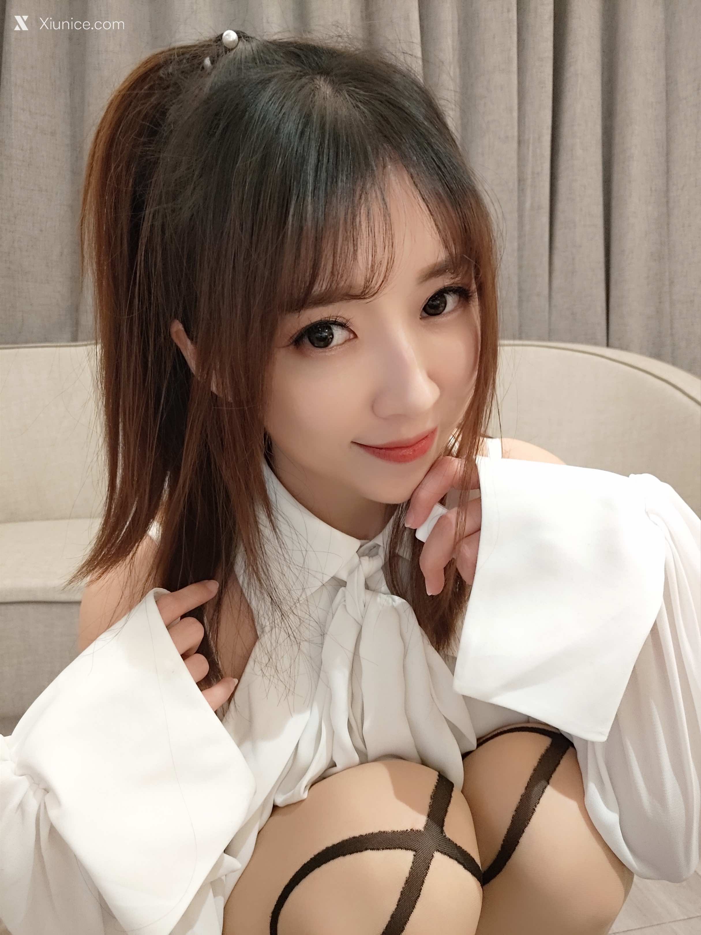 Coser@小女巫露娜 Vol.004 条纹提花白衬衣 第14张
