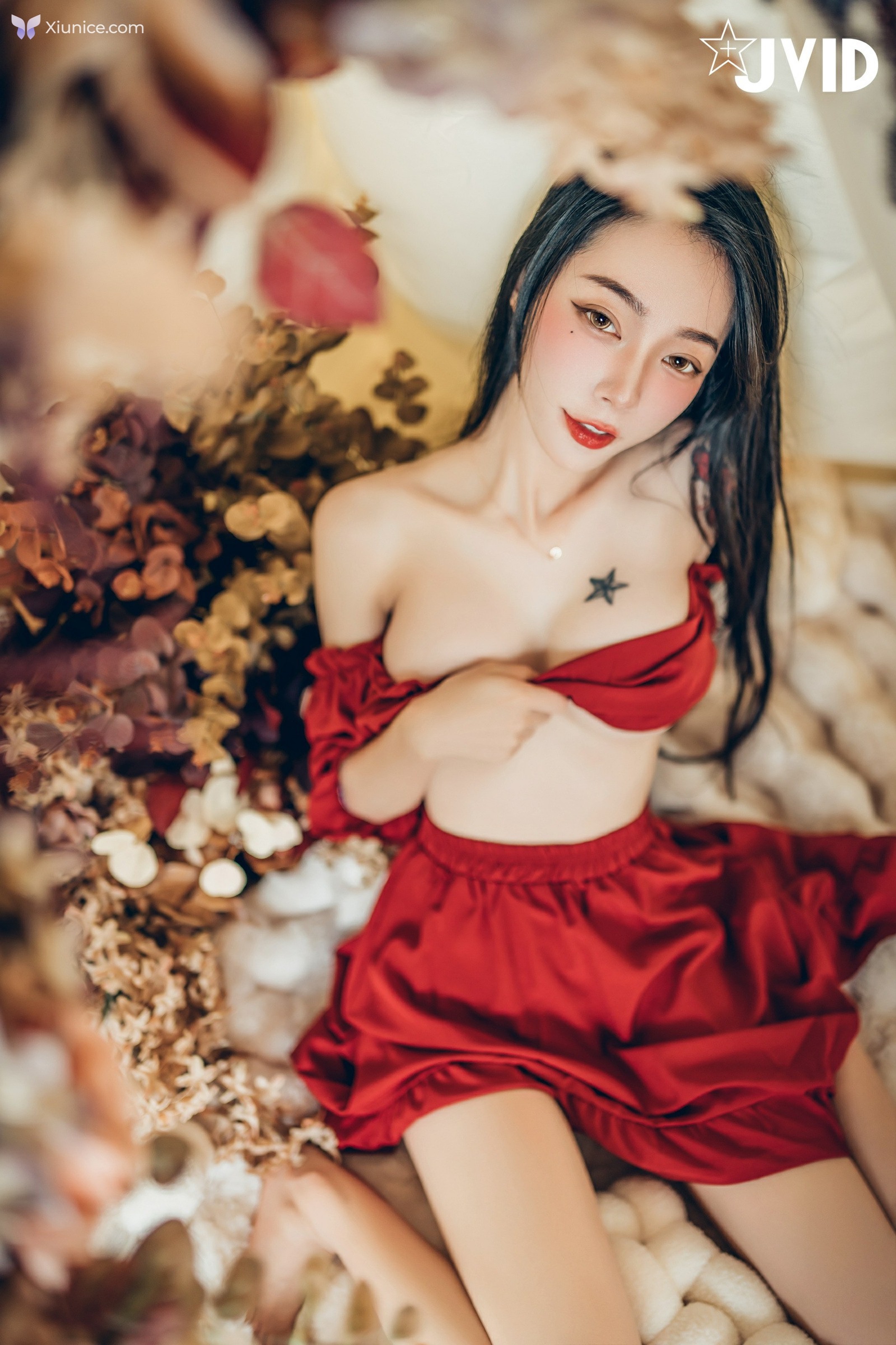 JVID 飄飄哥 – 巨乳飄飄女神精心打造的誠意寫真動漫般的完美身材還有超可愛的神祕客串喔 第59张