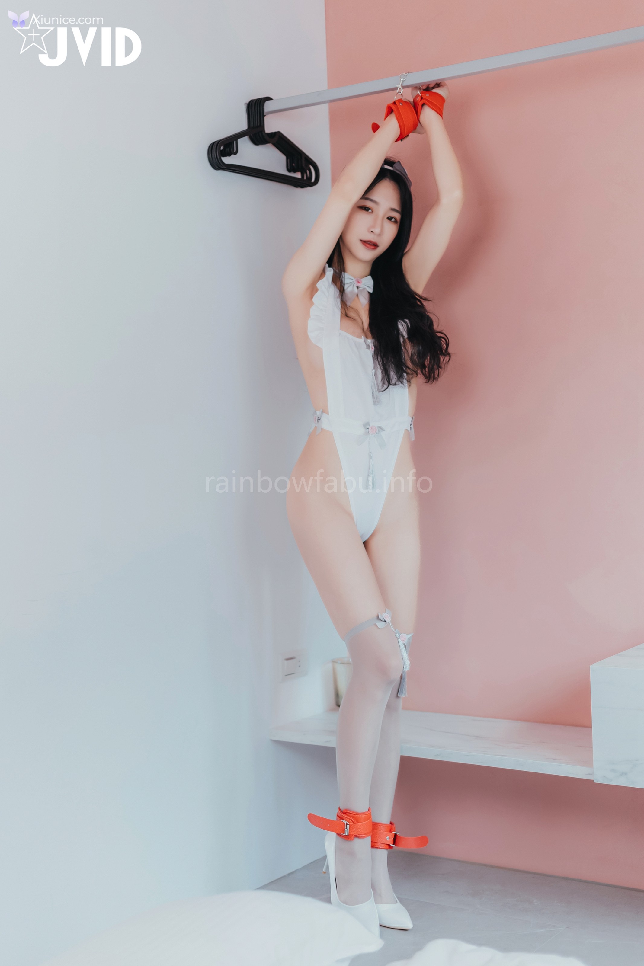 JVID Sunny小采緹 – 開腿綑綁過節寂寞難耐自己玩起來的Sunny小僕娘 第109张