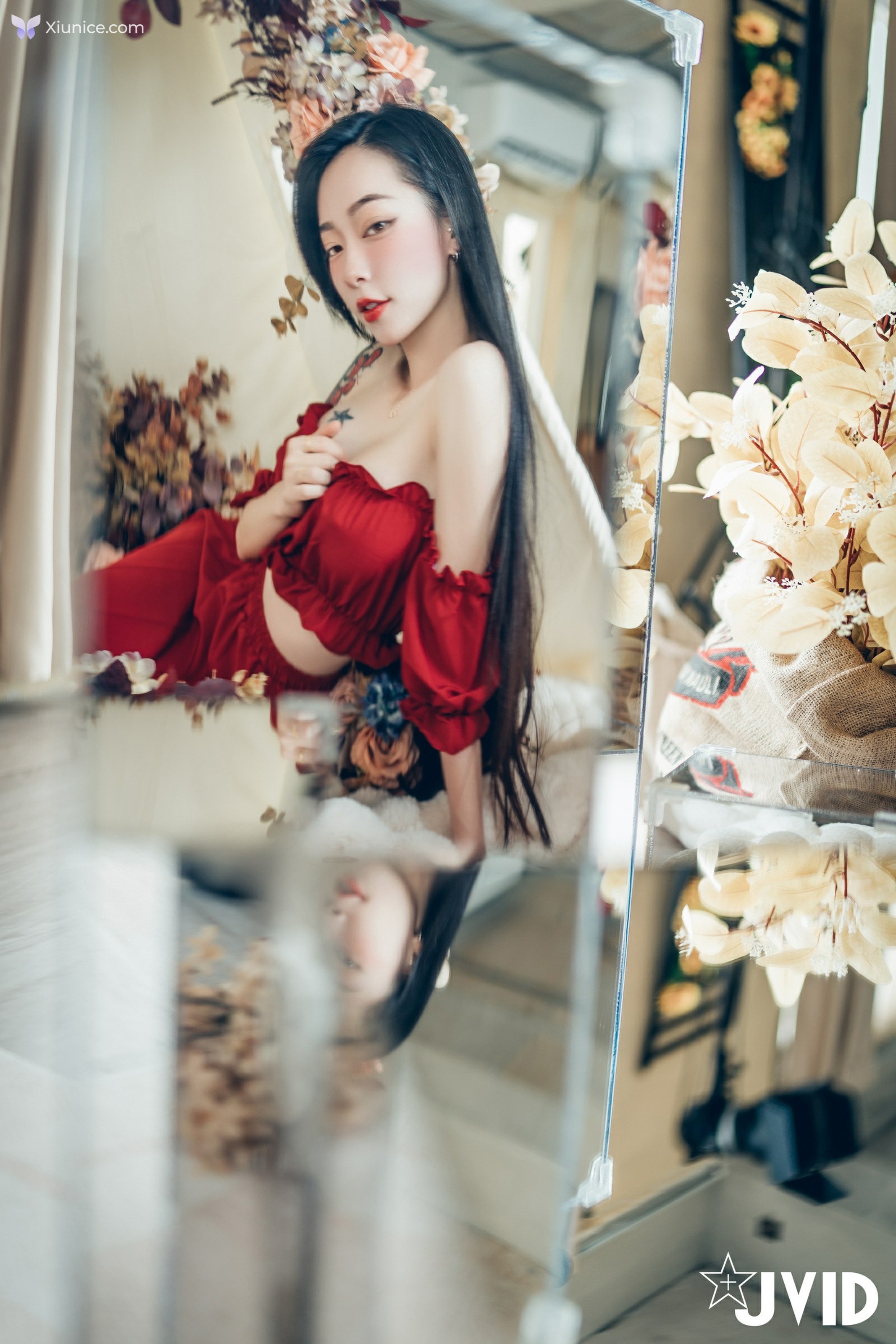 JVID 飄飄哥 – 巨乳飄飄女神精心打造的誠意寫真動漫般的完美身材還有超可愛的神祕客串喔 第60张