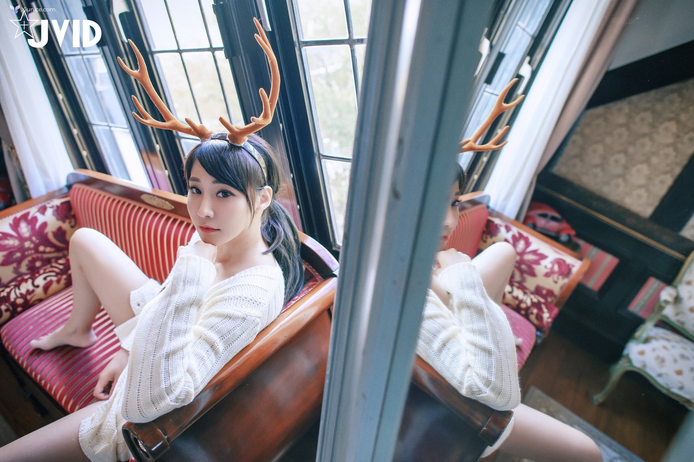 JVID Lele 樂樂 – 全輯上空無碼巨乳女神 樂樂鹿角女孩的報恩 第295张