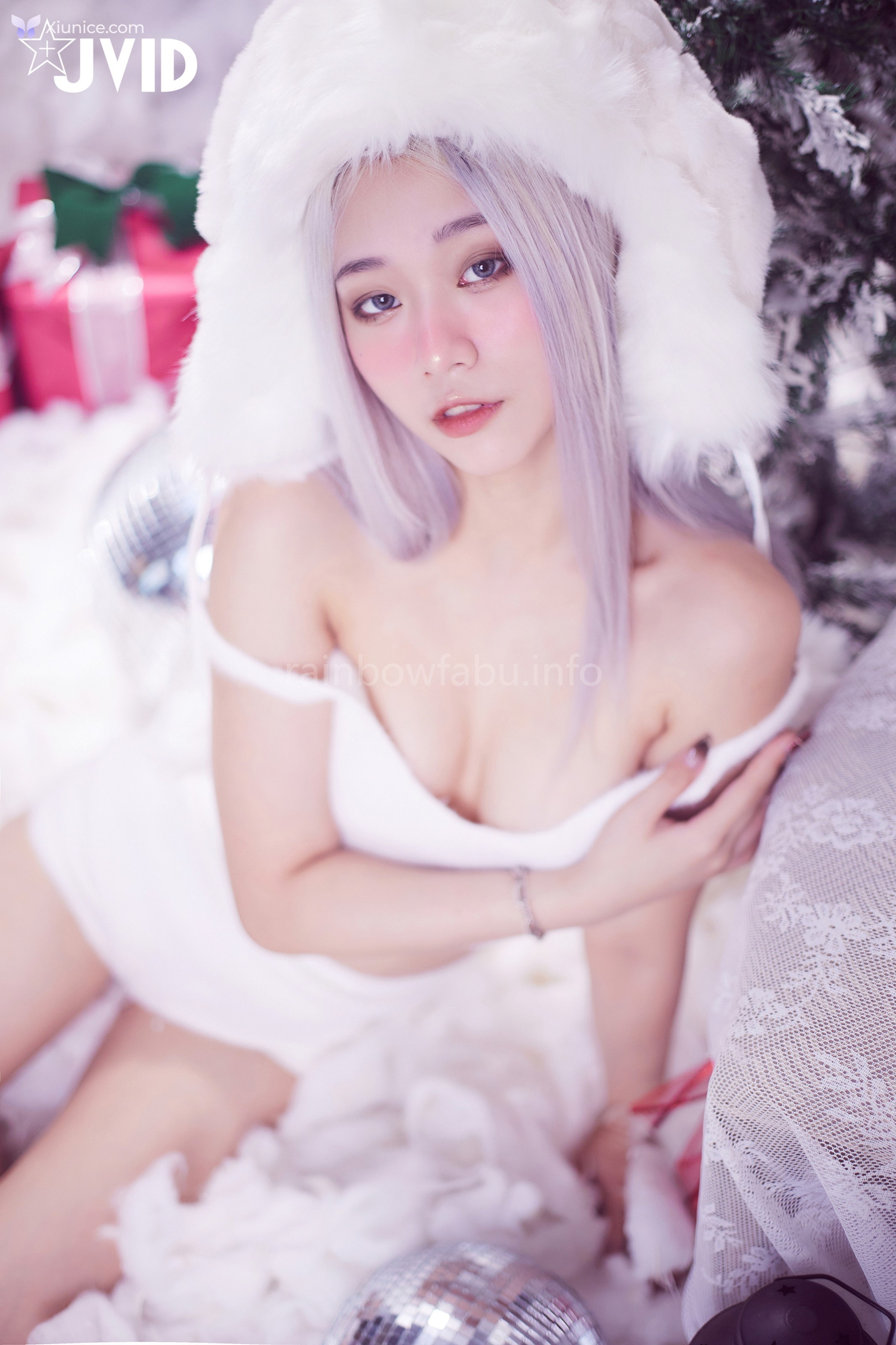JVID Verna – 性感的愛死寂寞人雪女Verna陪你度過聖誕寒冬 第40张