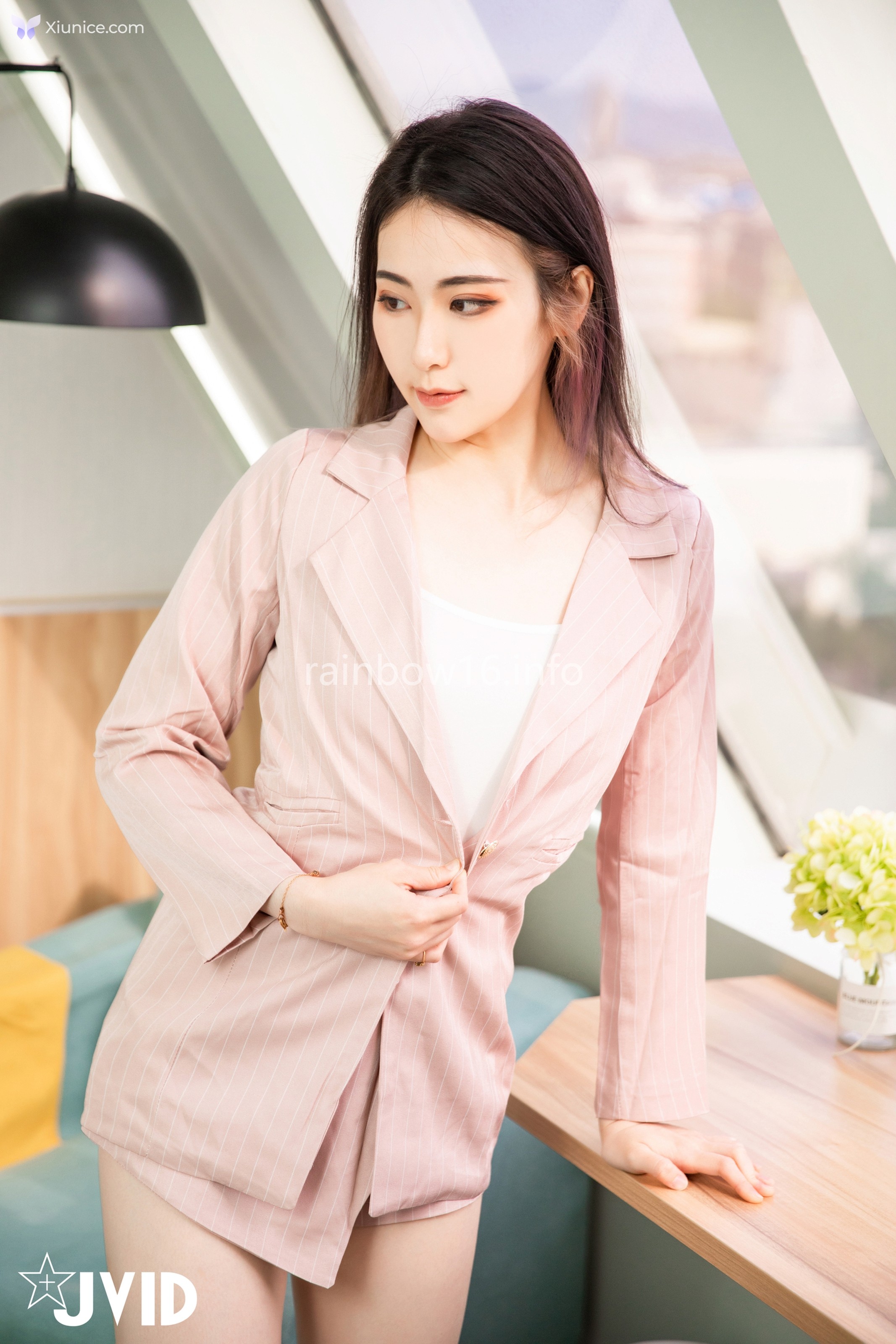 JVID 阿黎 – 公司新來的霸氣女業務 業績第一名 原來都是用肉體來換來的合約 難怪一直保持銷冠的地位 第3张