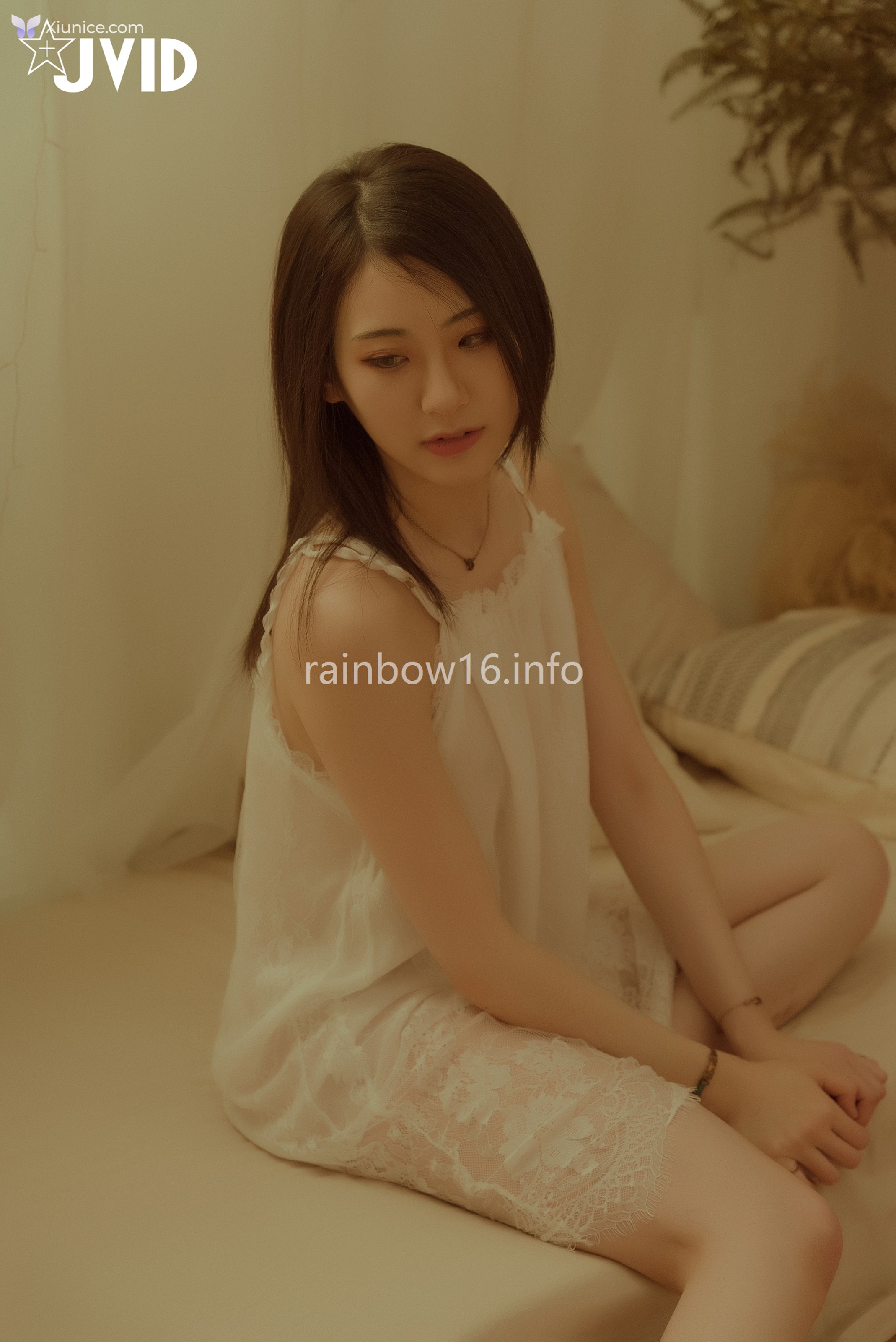 JVID 阿黎 – 全裸露點最初的小美好唯美系空靈女孩-阿瓈 第12张