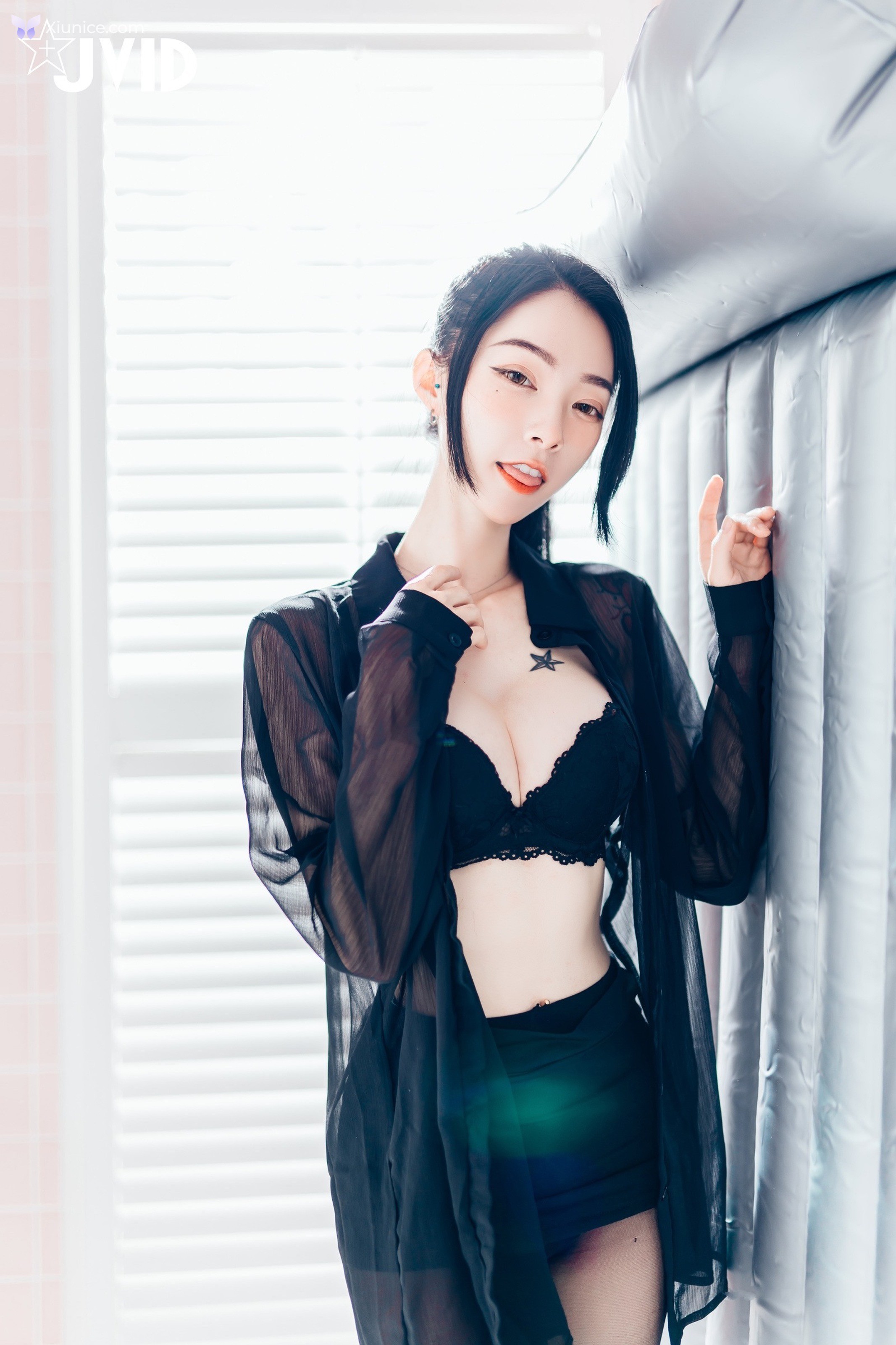 JVID Lele 樂樂 飄飄哥 – 上司新人下属 无内黑丝终极奥义 第89张
