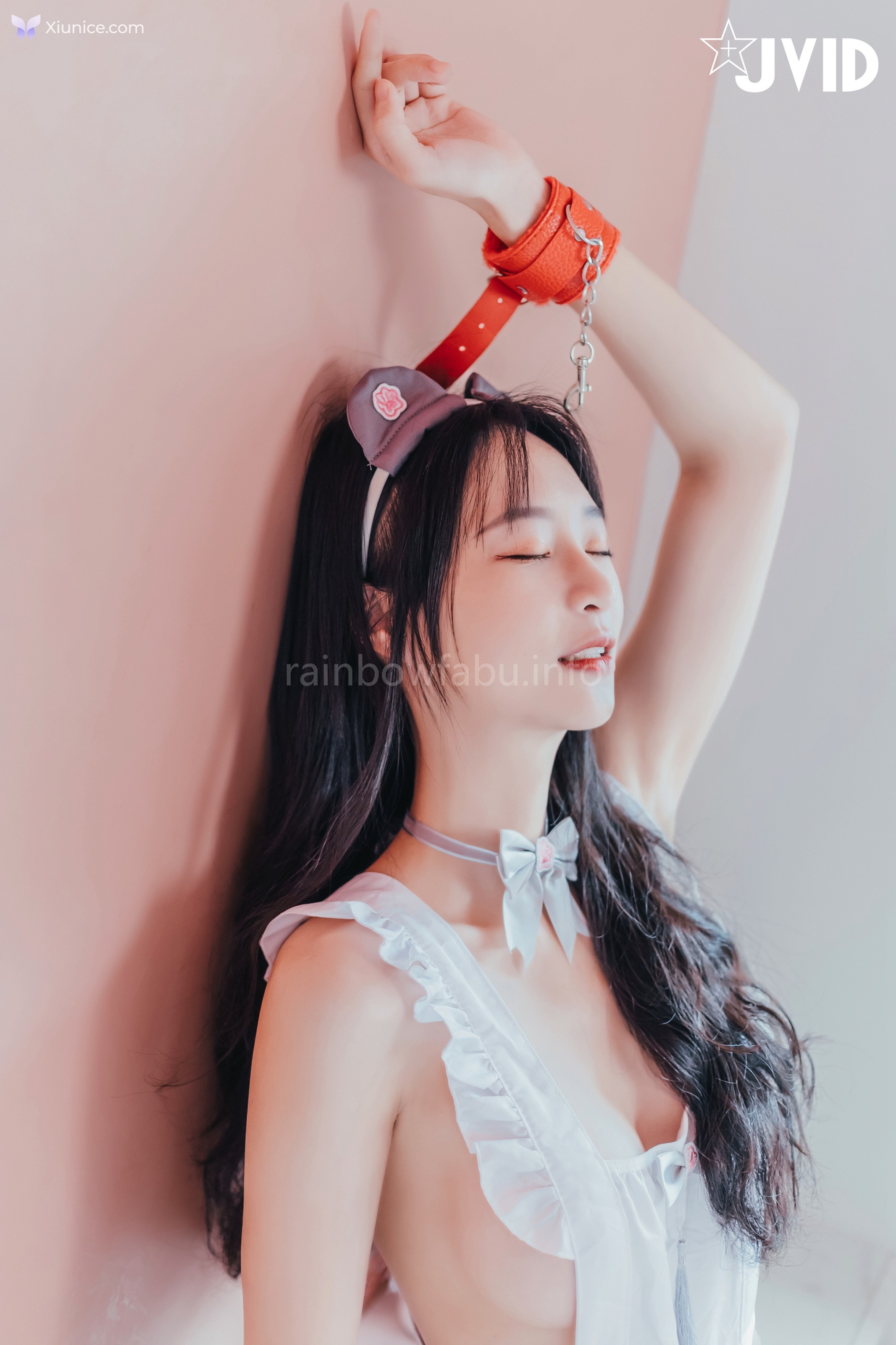 JVID Sunny小采緹 – 開腿綑綁過節寂寞難耐自己玩起來的Sunny小僕娘 第147张