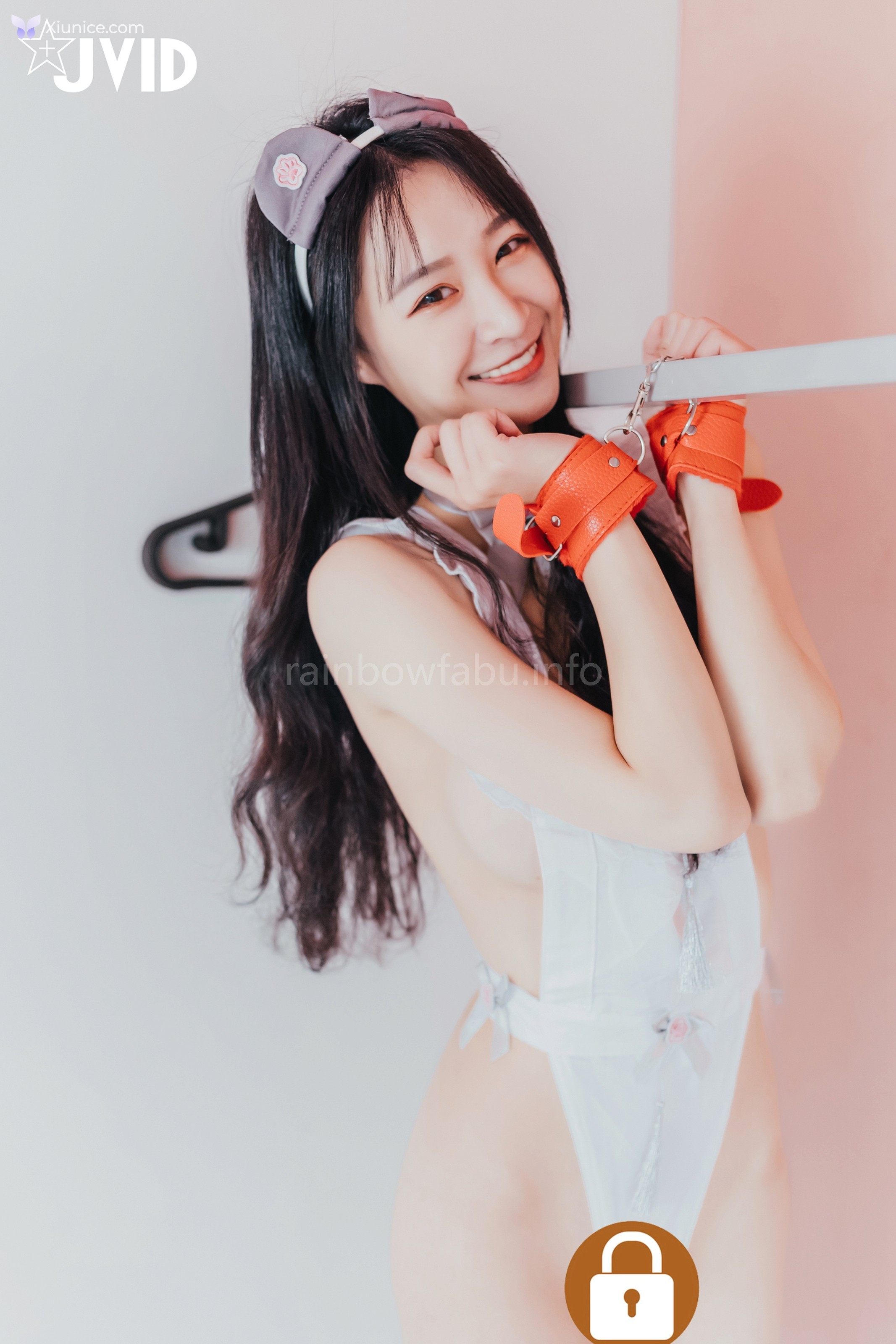 JVID Sunny小采緹 – 開腿綑綁過節寂寞難耐自己玩起來的Sunny小僕娘 第149张