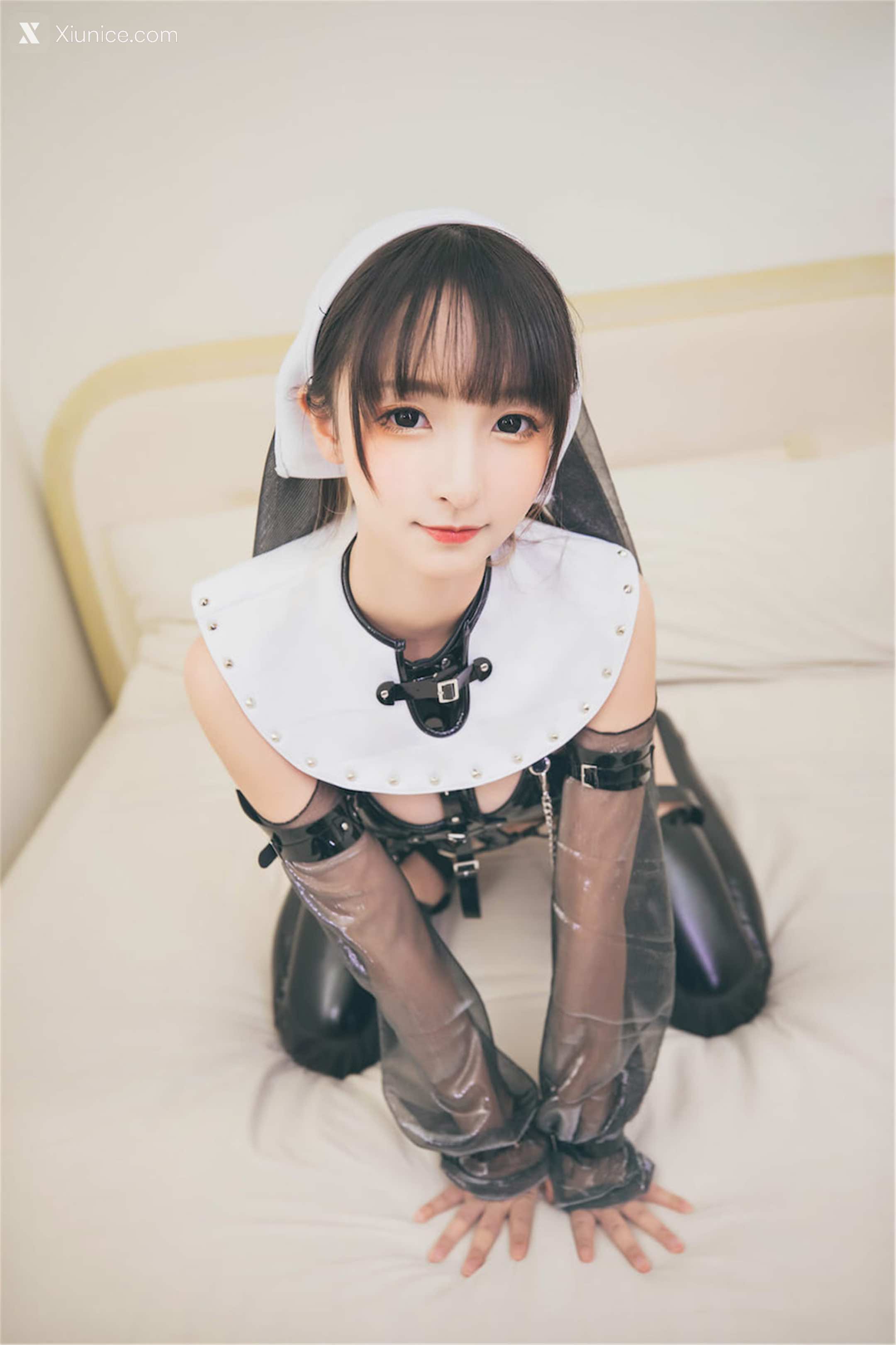 Coser@神楽坂真冬 Vol.080 绝对企画-苦行修女《許しの日》 第10张