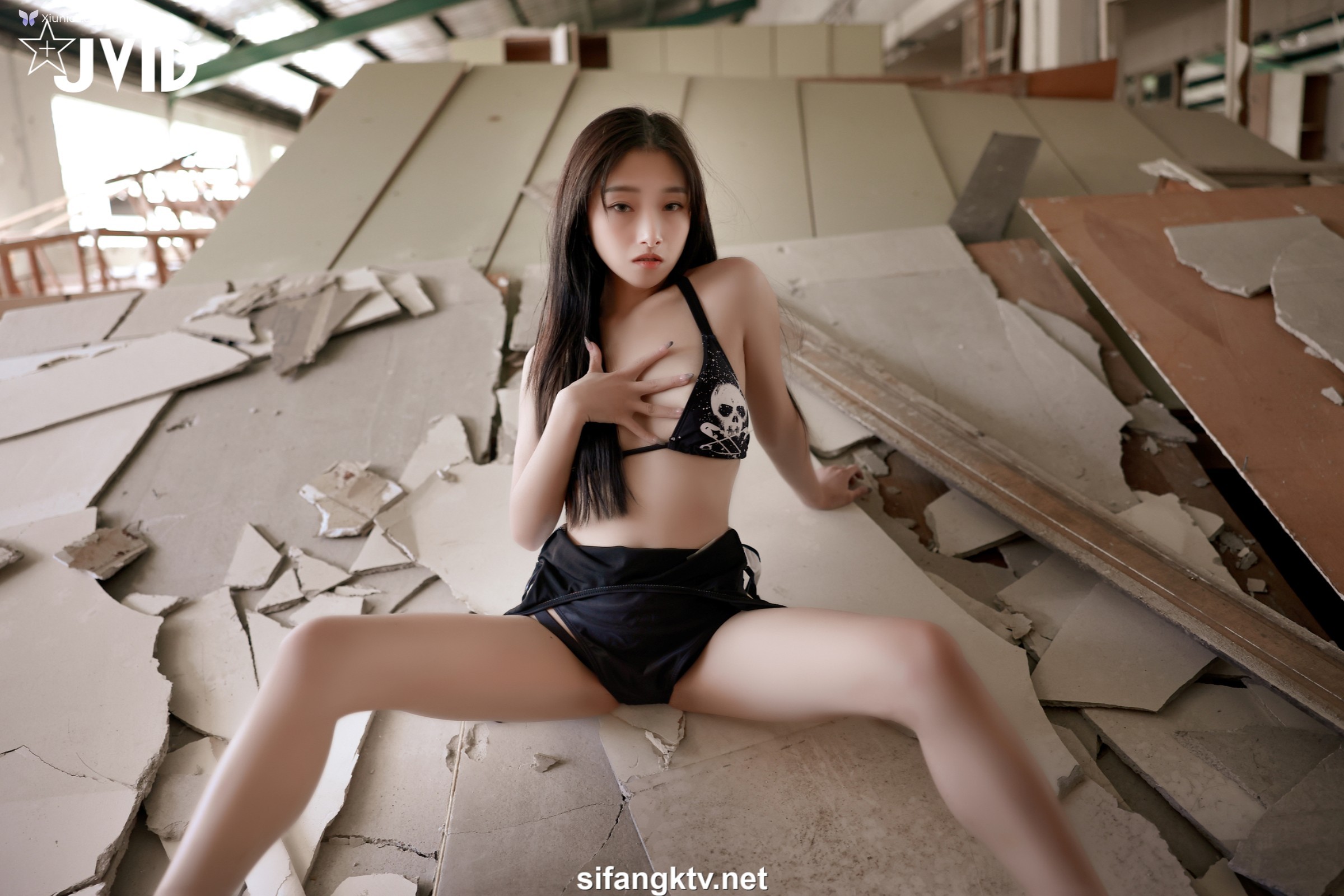 JVID 小隻馬霓霓 – 廢墟開趴一絲不掛性感調皮誘惑全裸無碼尺度毫無保留全解放 第106张