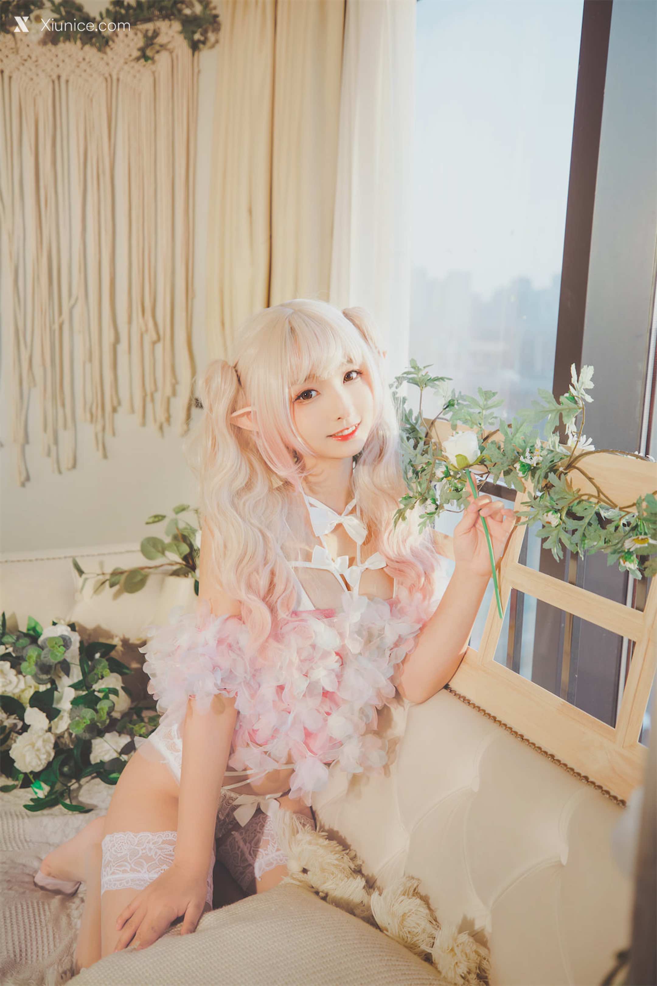 Coser@神楽坂真冬 Vol.082 绝对企画-黑白丝《柔らかい永遠》 第48张