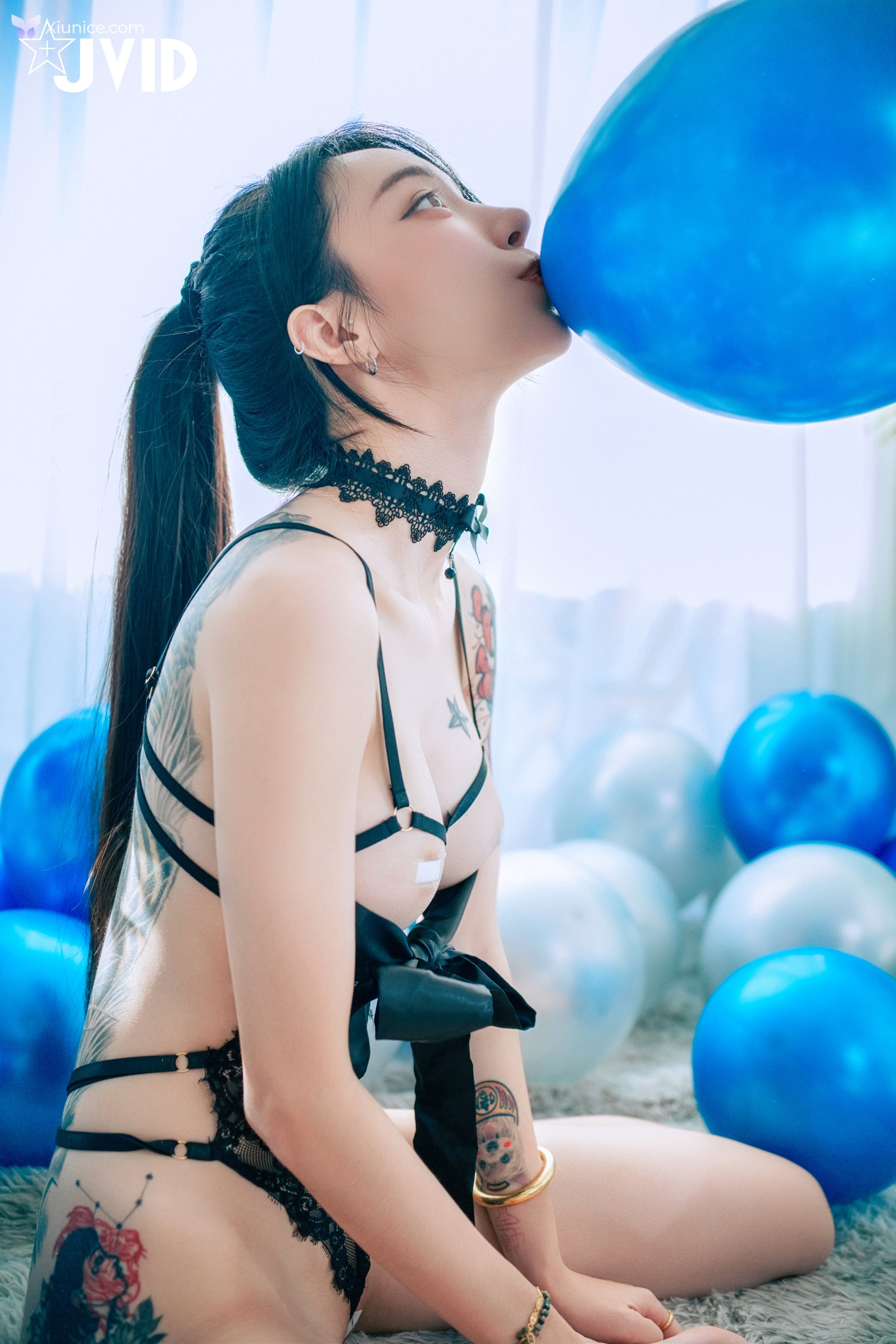 JVID 飄飄哥 – 最狂尺度生日特輯極細丁無膚膠色色の裸體生日趴飄飄慶生被脫光光塗抹奶油超細線丁無膚膠擠出誘人駱駝蹄屁股翹高背後位視角超色慾超誘人裸體奶油慶生影片熱映中 第71张