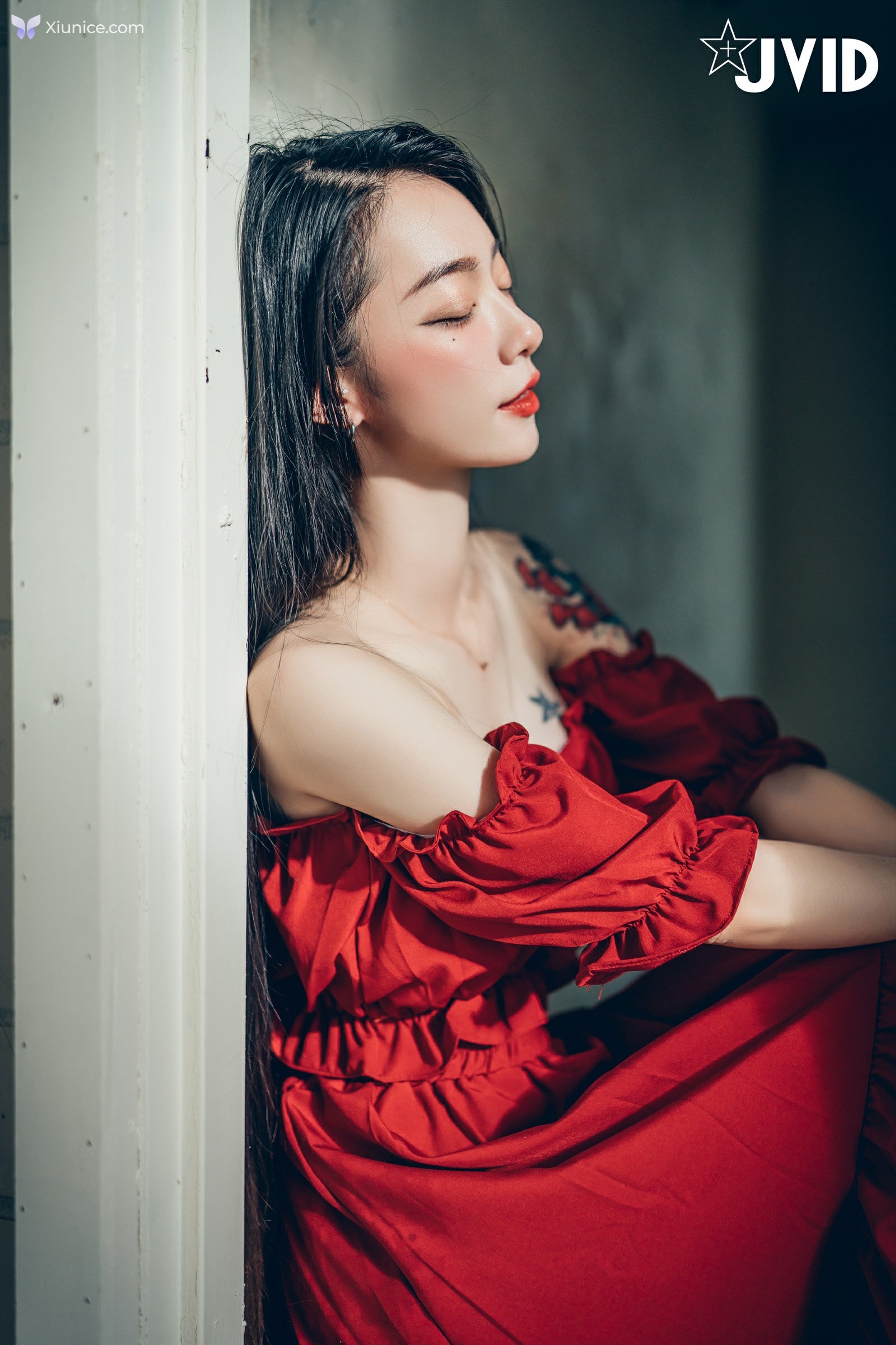 JVID 飄飄哥 – 巨乳飄飄女神精心打造的誠意寫真動漫般的完美身材還有超可愛的神祕客串喔 第160张