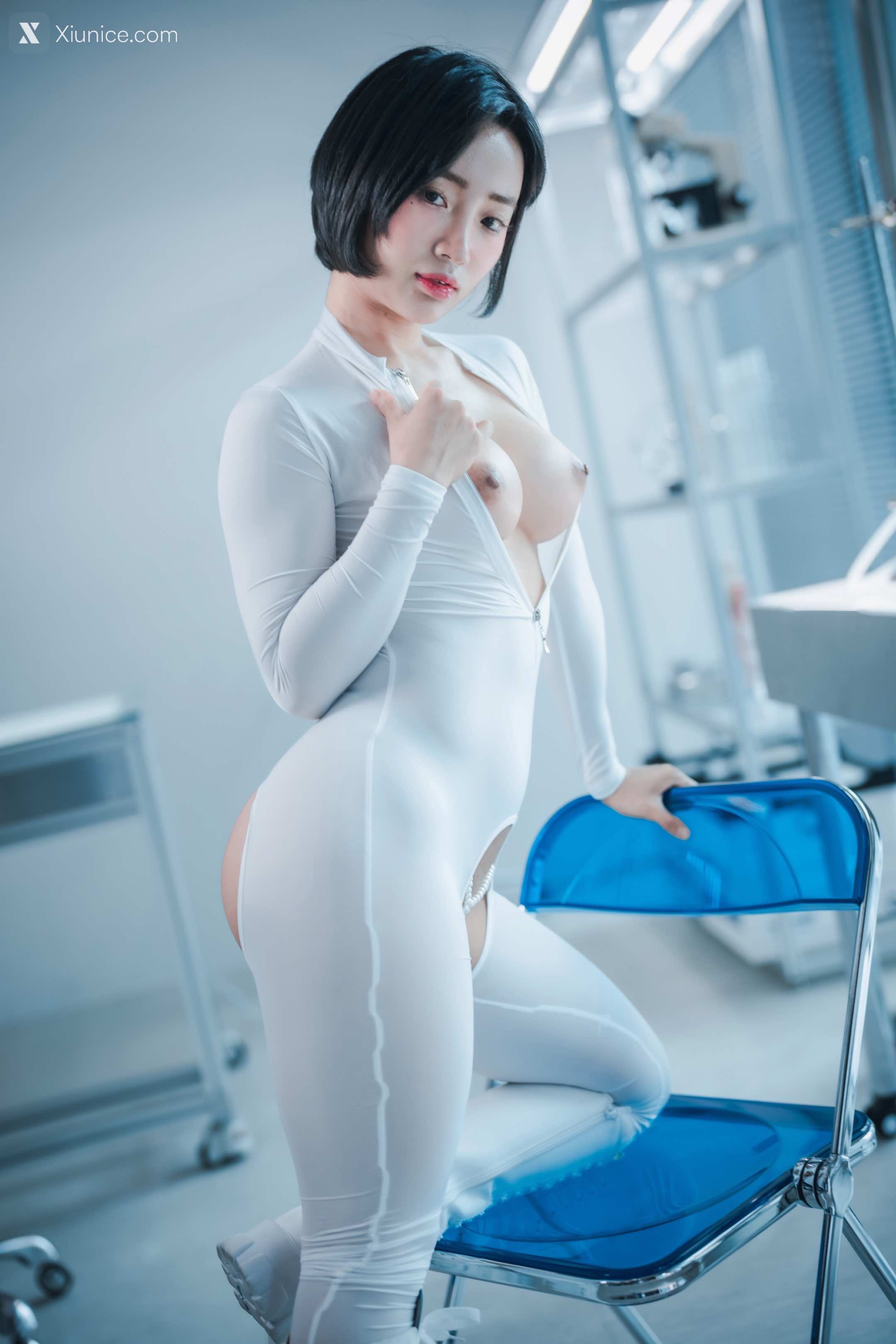 DJAWA Photo – Booty Queen – Naughty Worker & Supervisor 第41张