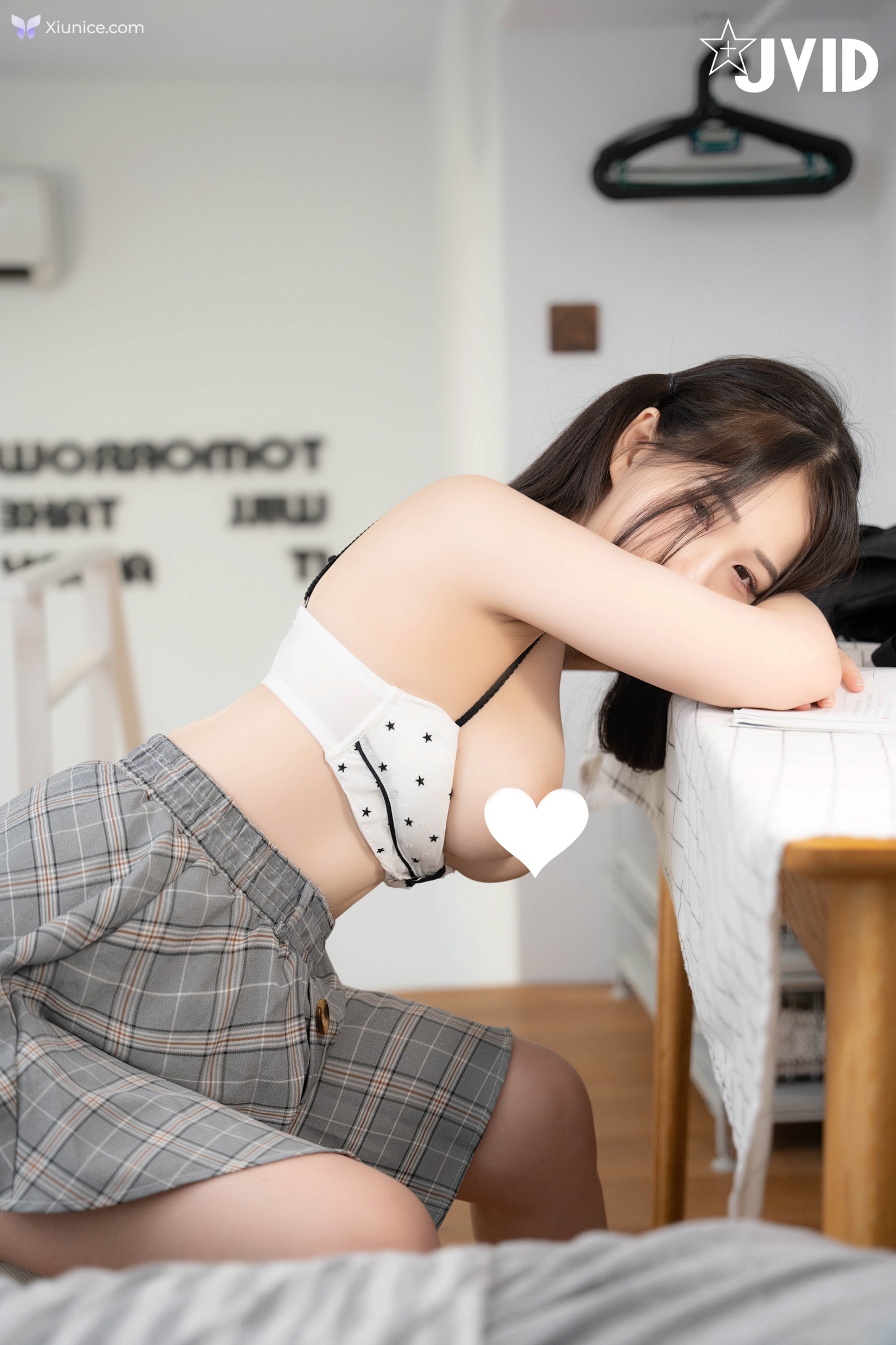 JVID 婕咪 Juice – 不能發出聲音雙馬尾再次逆麟.又在學長胯下玩起來 第38张