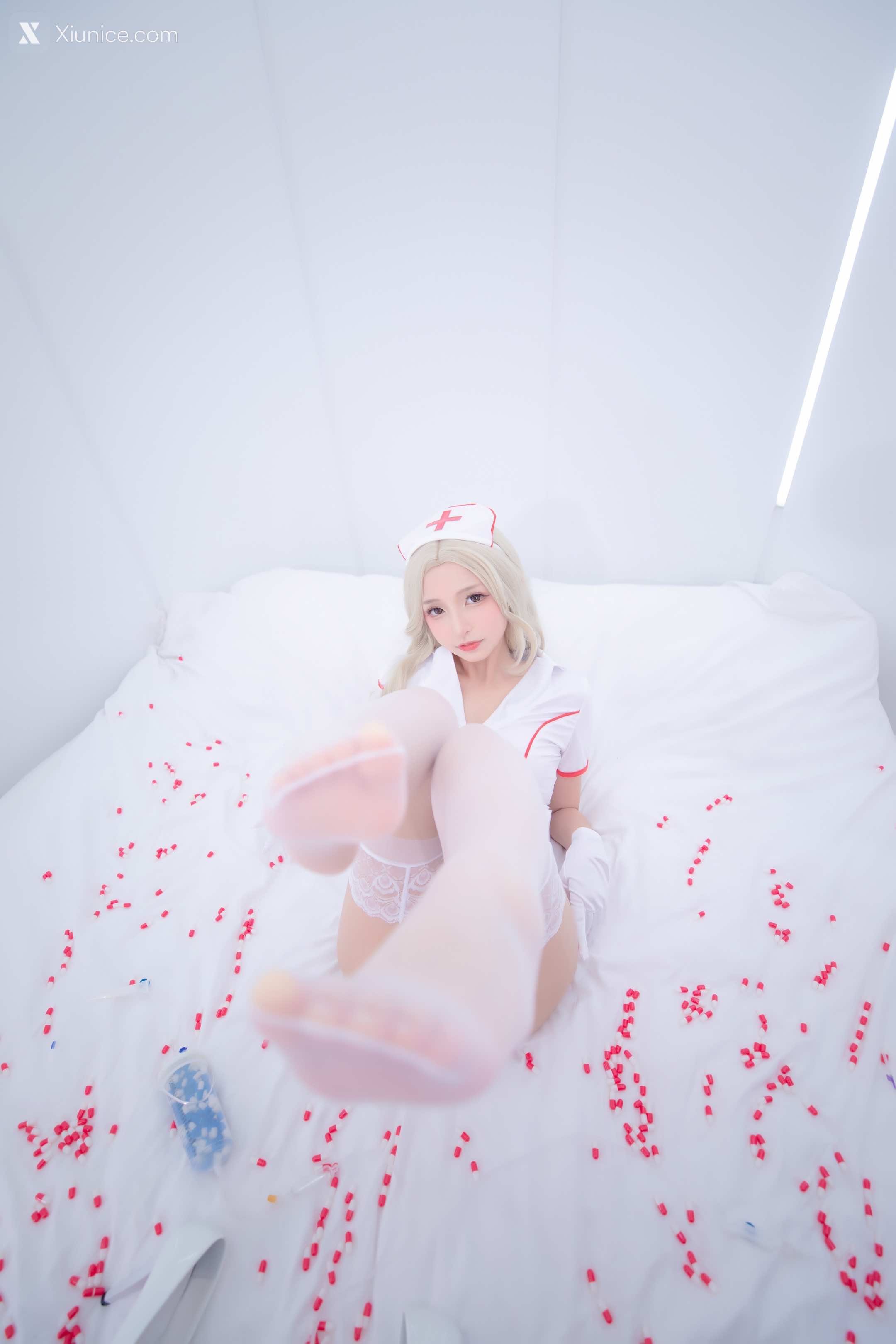 Coser@神楽坂真冬 Vol.084 绝对企画-白丝护士《心身バランス》 第117张