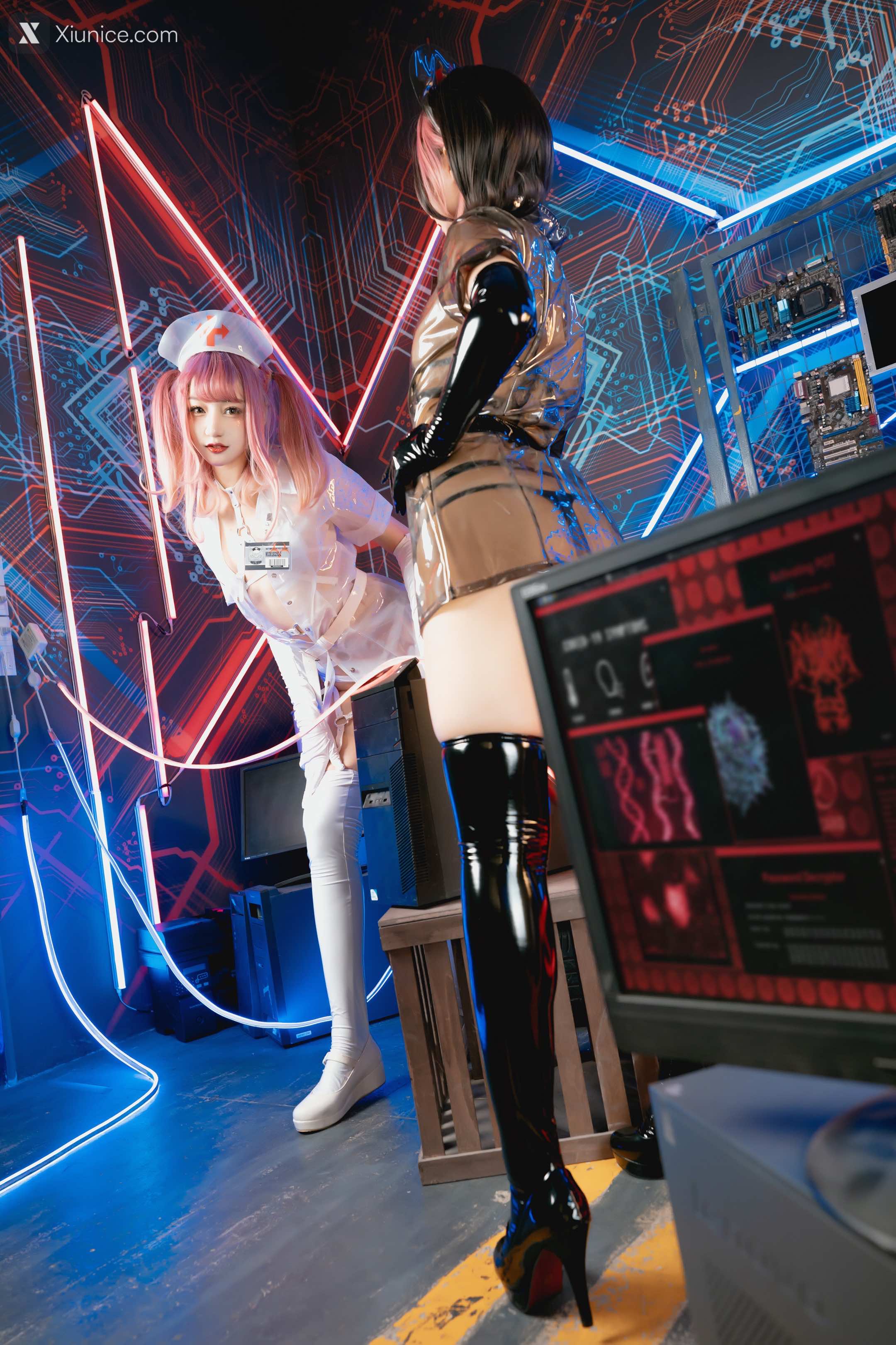 Coser@神楽坂真冬 Vol.057 绝对企画-透明黑白护士双人《無色哲学》 第78张