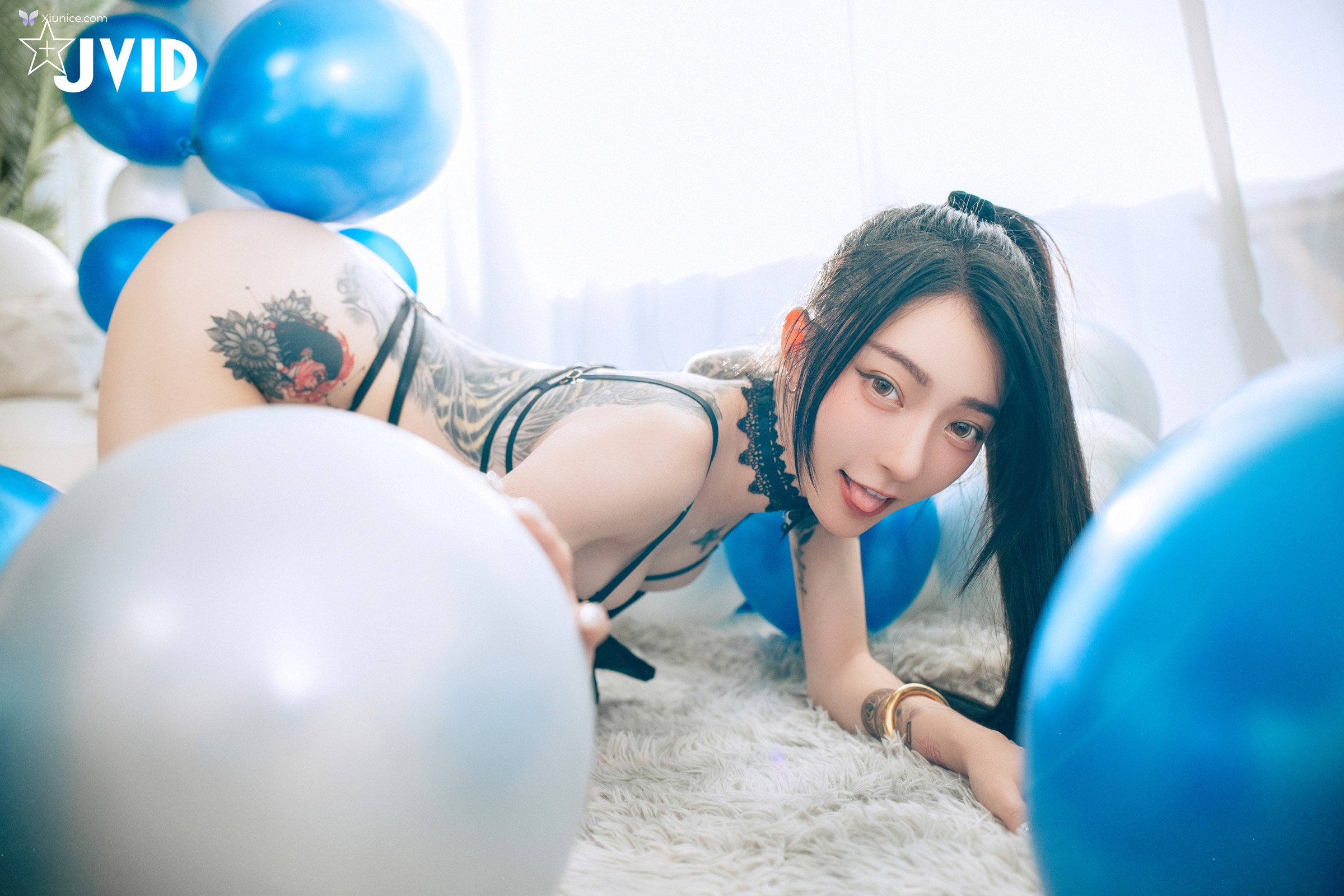 JVID 飄飄哥 – 最狂尺度生日特輯極細丁無膚膠色色の裸體生日趴飄飄慶生被脫光光塗抹奶油超細線丁無膚膠擠出誘人駱駝蹄屁股翹高背後位視角超色慾超誘人裸體奶油慶生影片熱映中 第154张