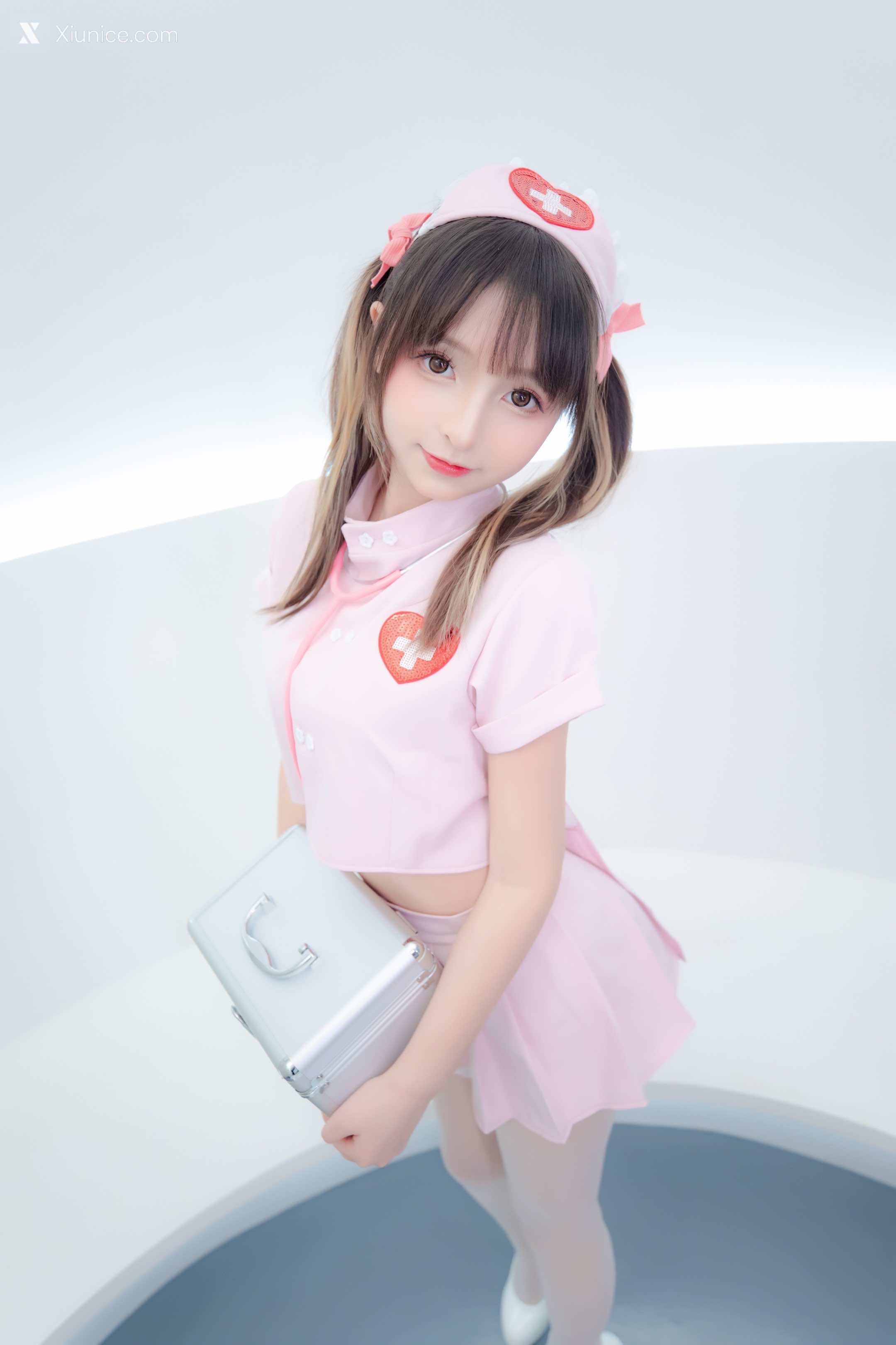 Coser@神楽坂真冬 Vol.084 绝对企画-白丝护士《心身バランス》 第66张