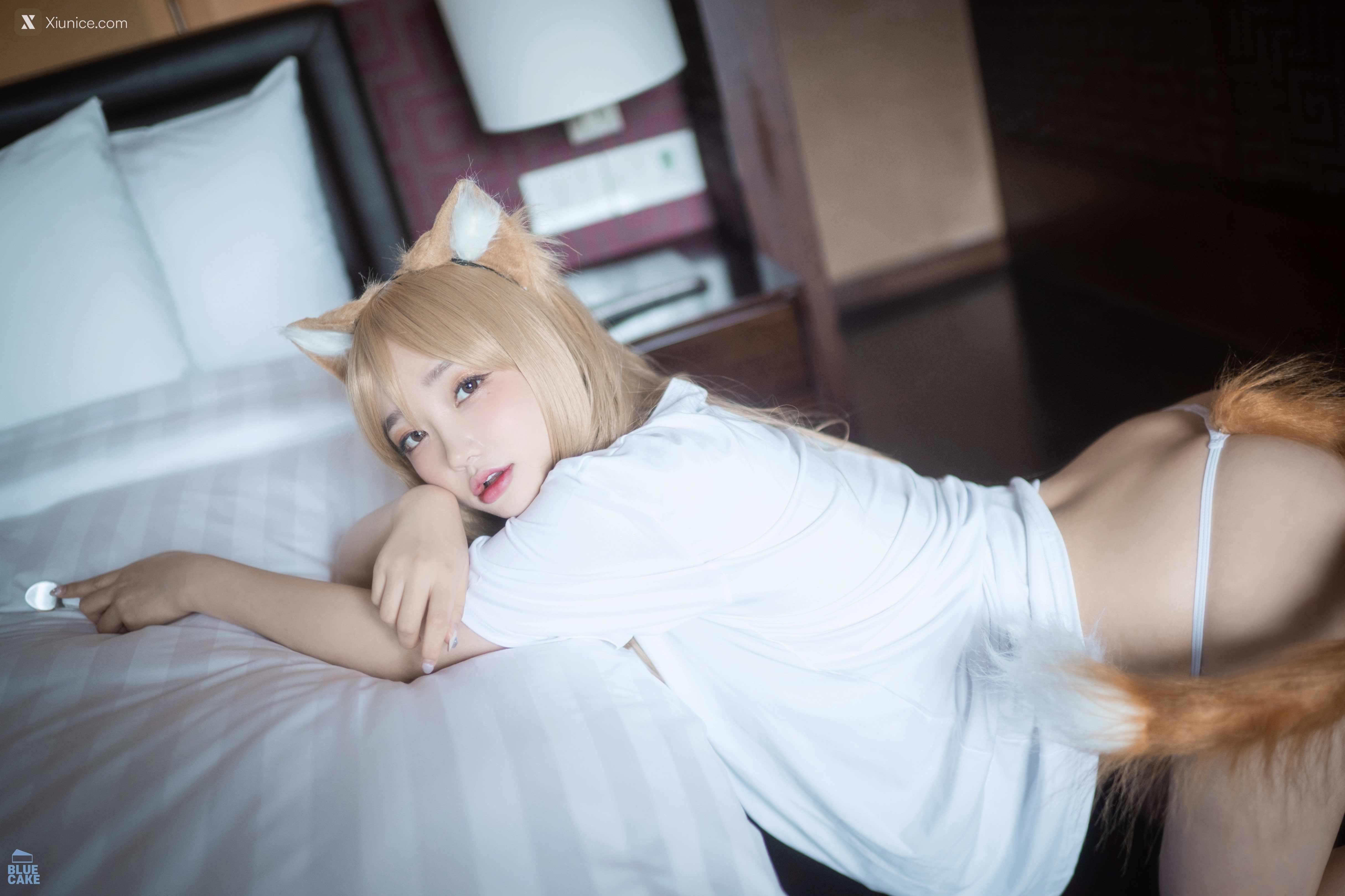 BLUECAKE Son Ye-Eun (손예은) – Puss Puss (+RED Ver + COSPLAY) 第99张