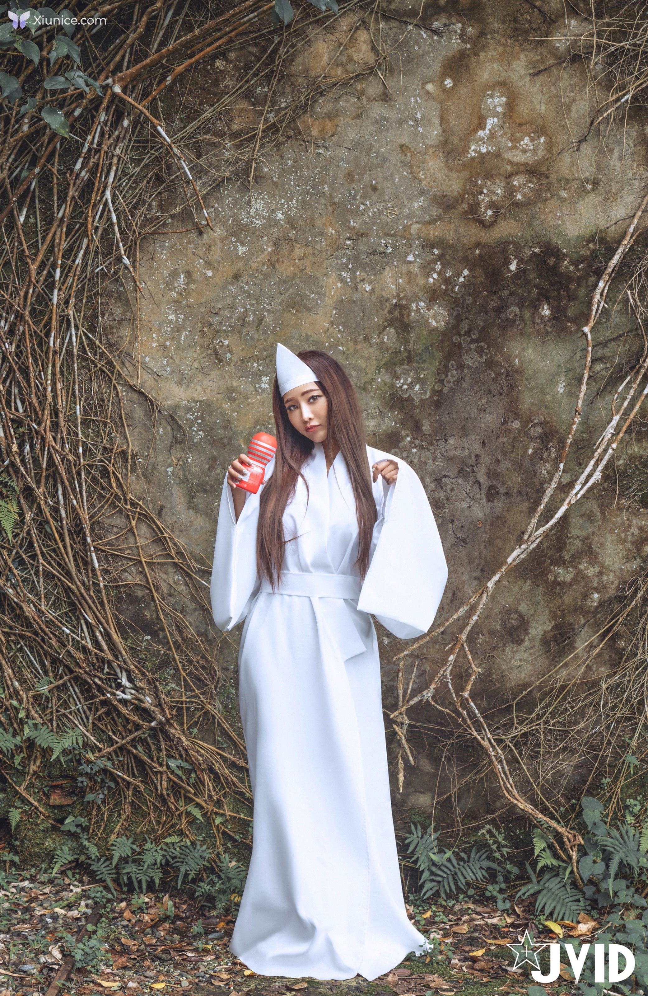 JVID Lele 樂樂 – E奶上空無遮痴女幽霊鬼姬杯來去鄉下住一晚出差沒想到卻…撞鬼了 第31张