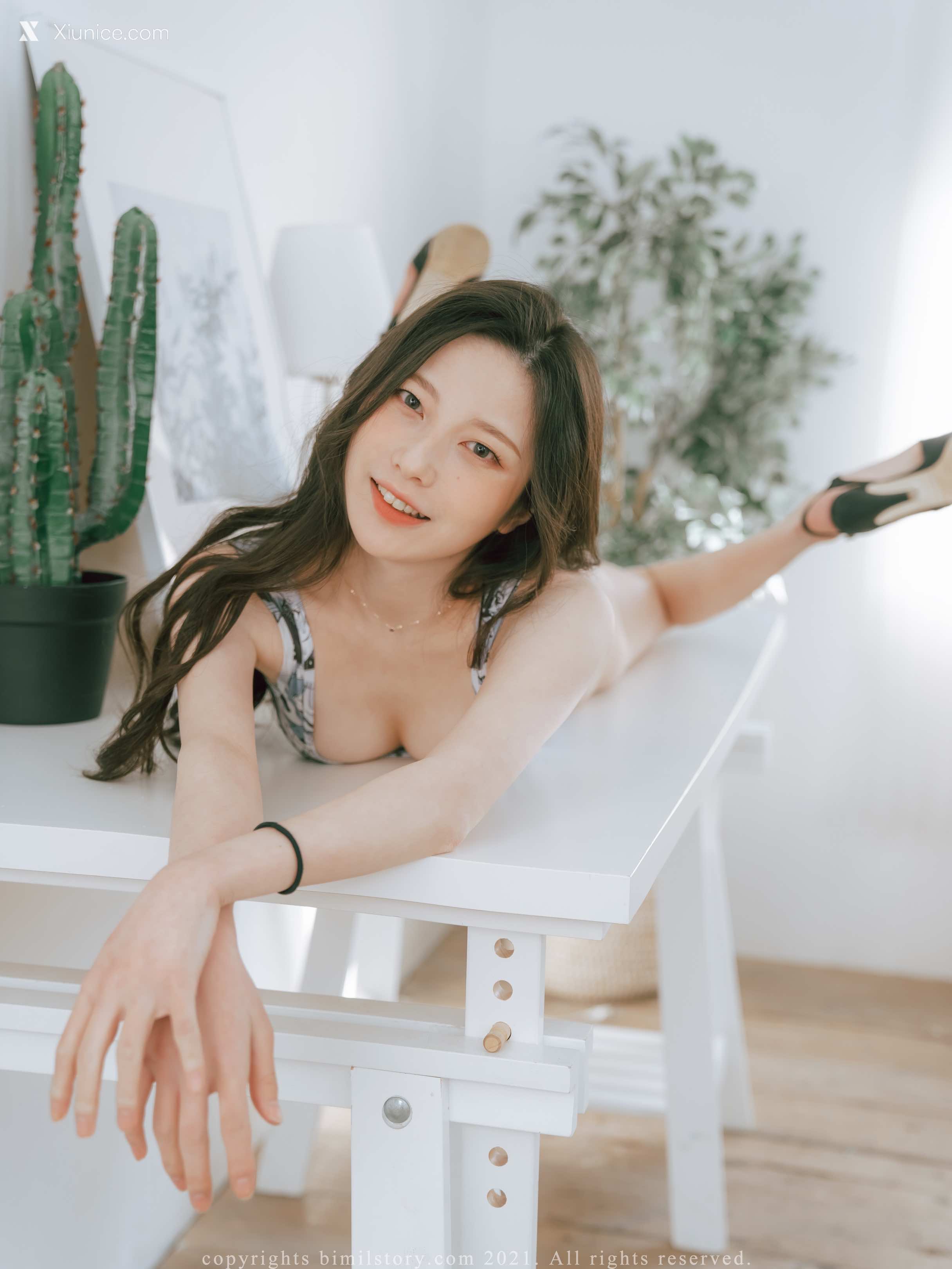 Bimilstory Risa Vol.03 Queen of Slender, Risa 第5张