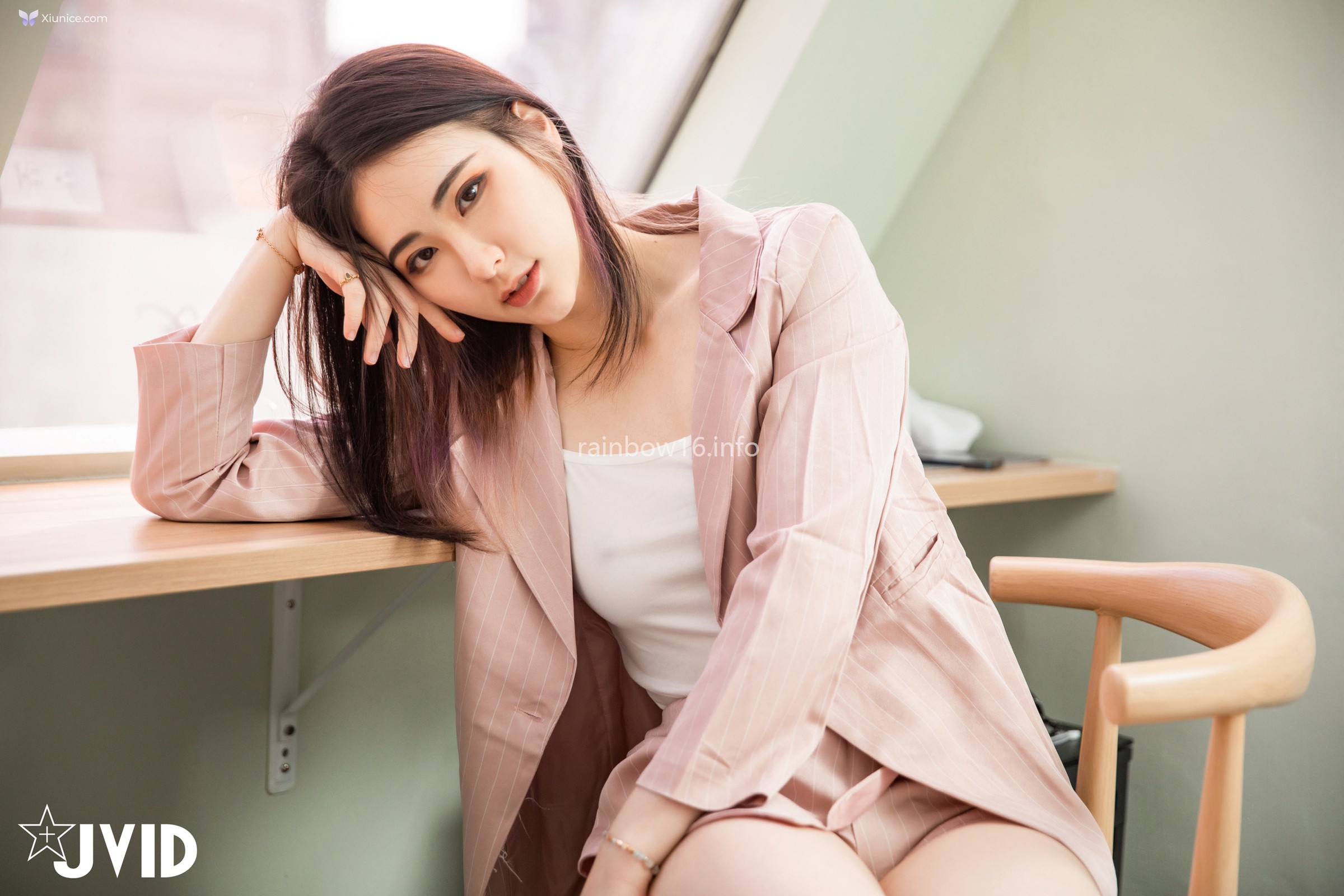 JVID 阿黎 – 公司新來的霸氣女業務 業績第一名 原來都是用肉體來換來的合約 難怪一直保持銷冠的地位 第9张