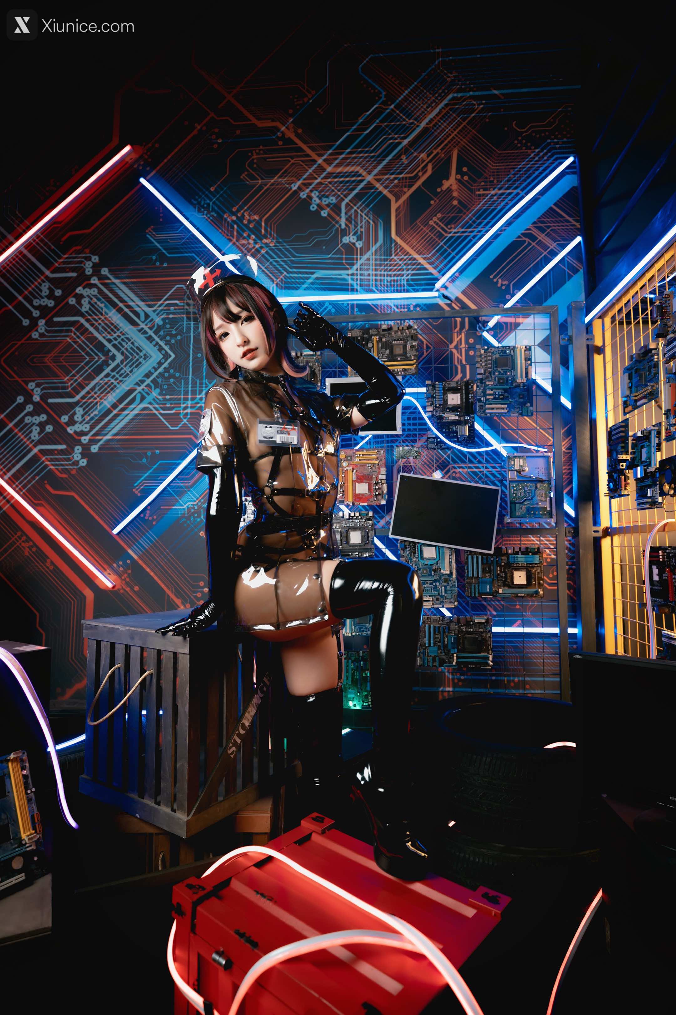 Coser@神楽坂真冬 Vol.057 绝对企画-透明黑白护士双人《無色哲学》 第96张