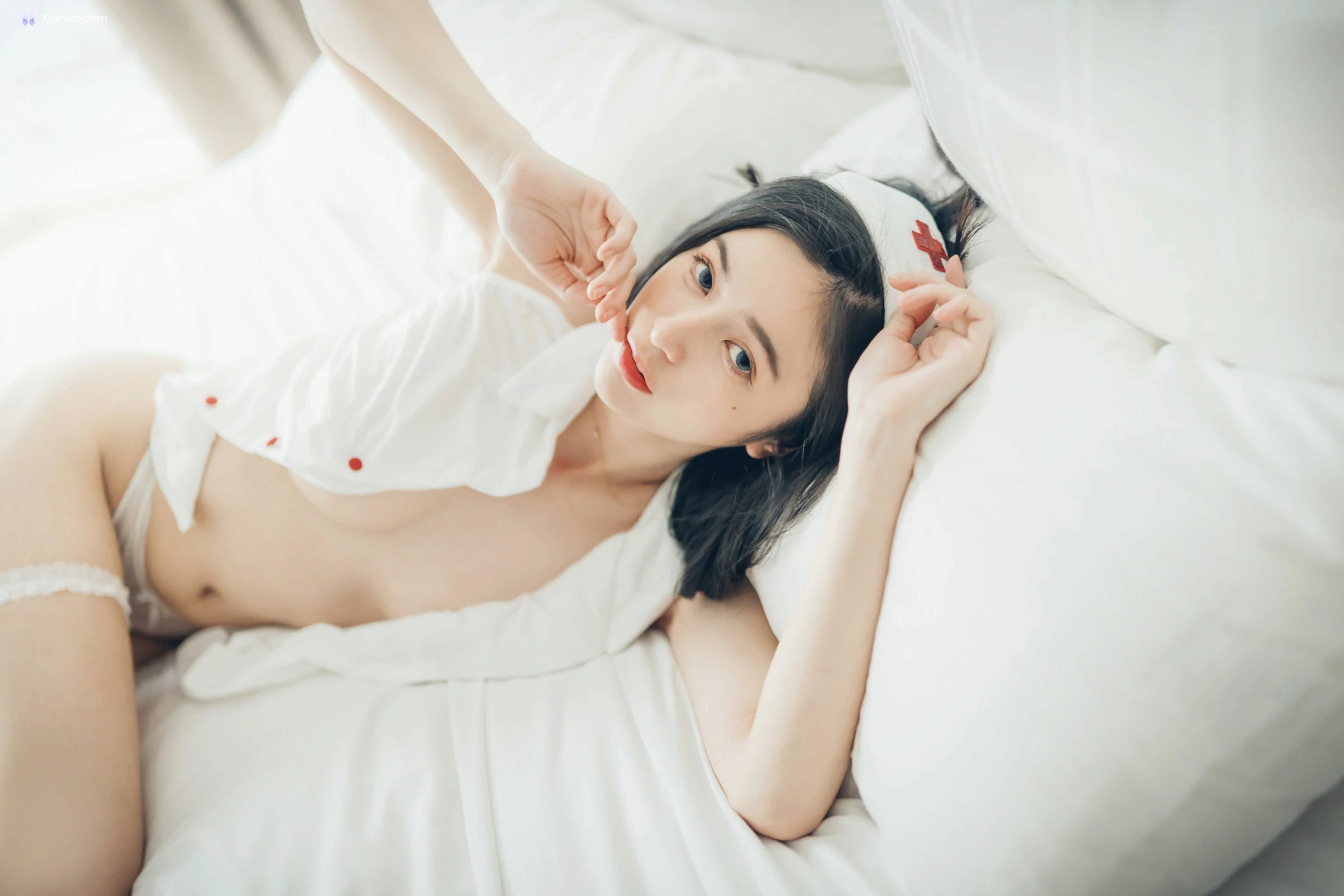 JVID 辰辰 – 透明內褲張開腳比駱駝蹄還更厲害中空小護士兩片式睡衣 第86张