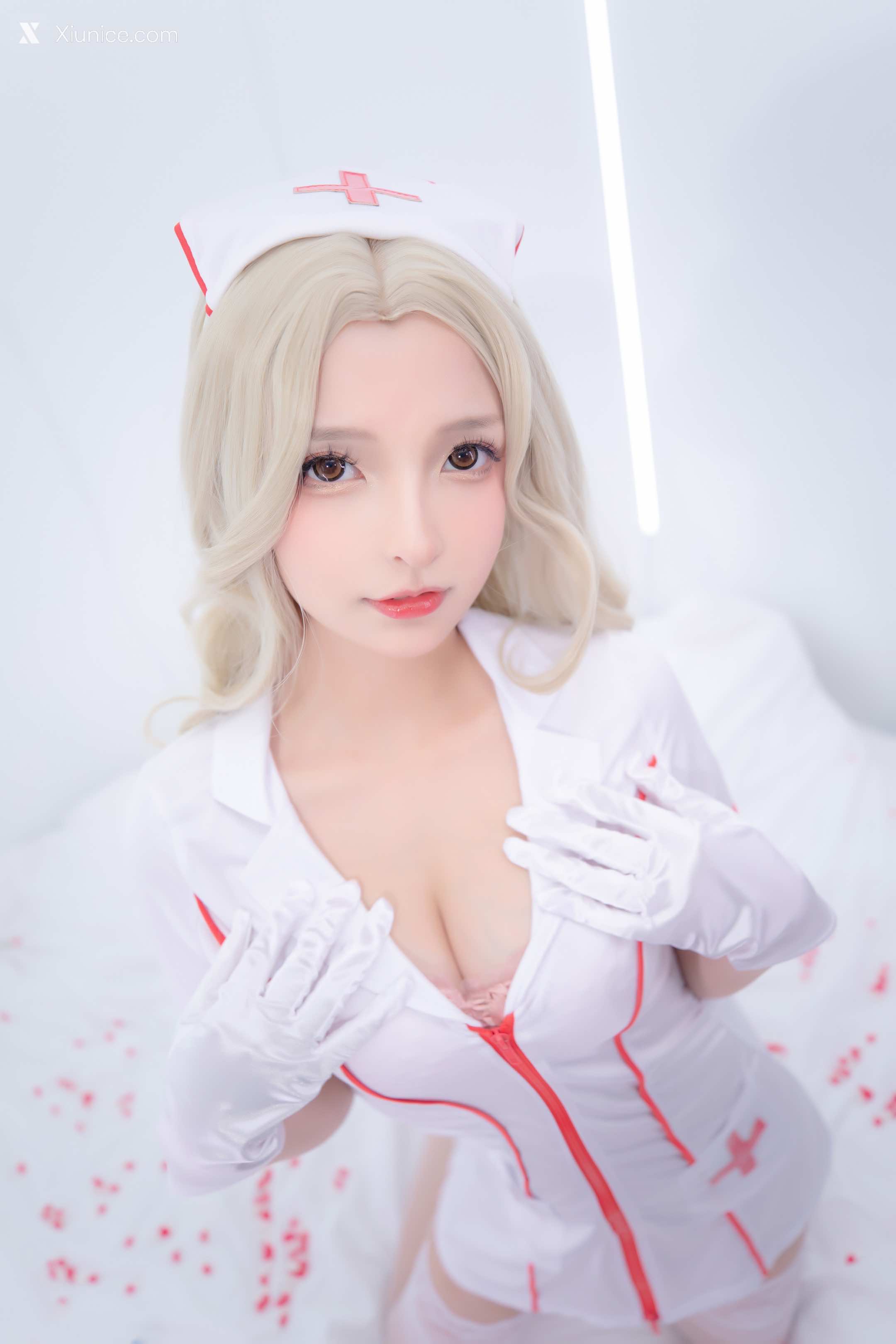 Coser@神楽坂真冬 Vol.084 绝对企画-白丝护士《心身バランス》 第123张