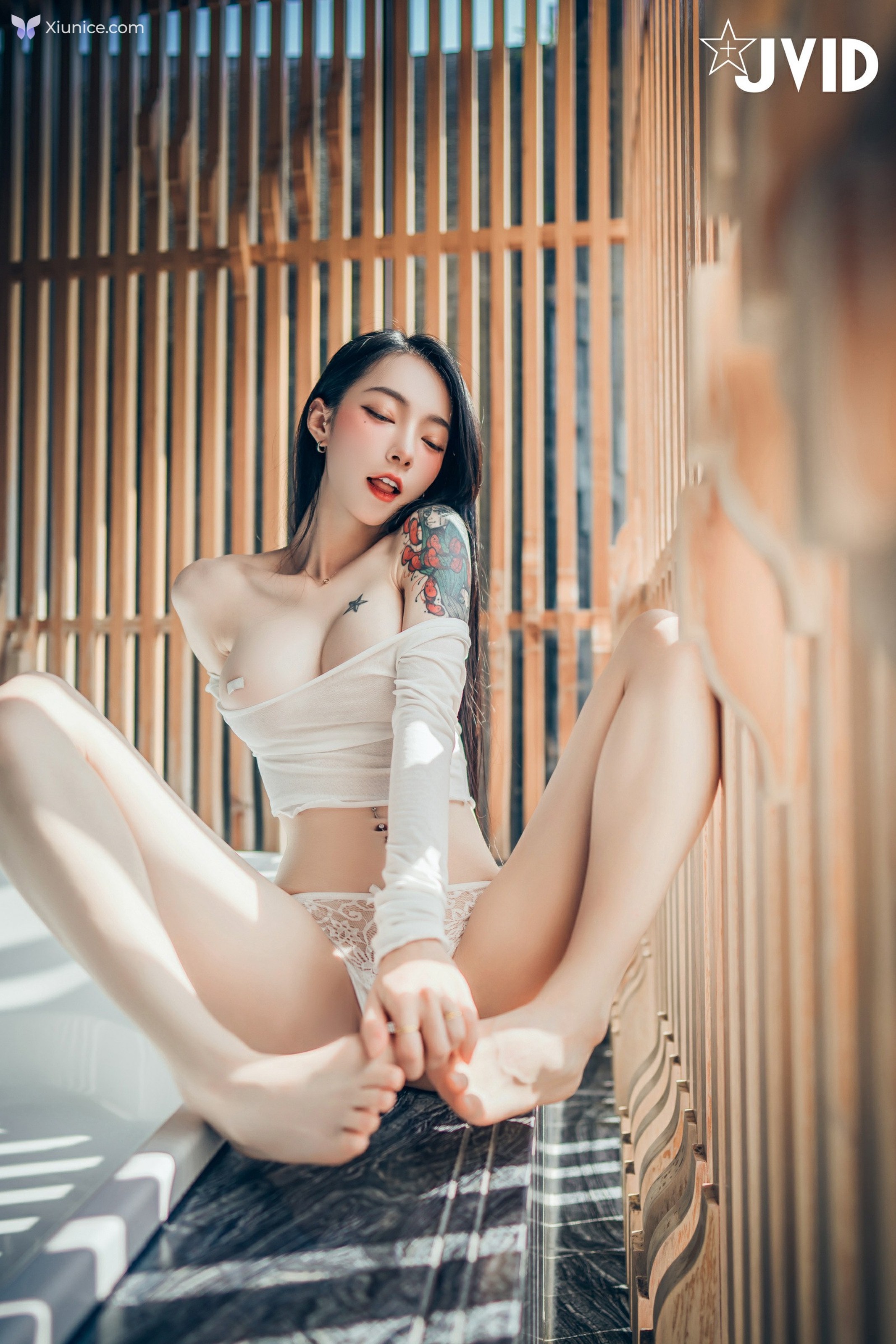 JVID 飄飄哥 – 巨乳女神飄飄身上滿滿的黏稠甜點等你來品嘗超色氣絕對硬爆動漫般的身軀尺度超猛 第45张