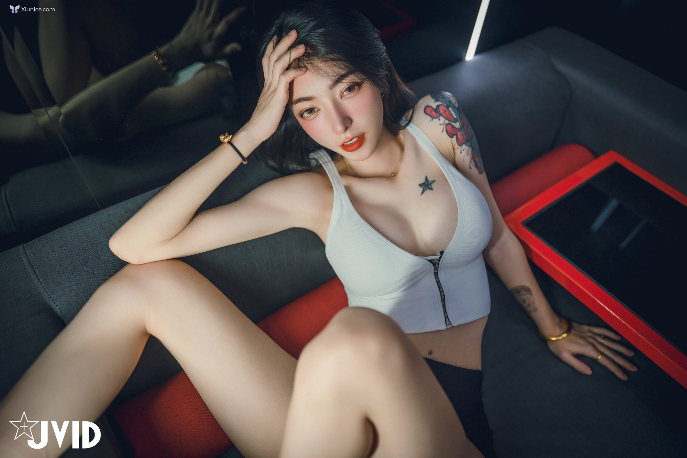 JVID 飄飄哥 – 飄飄跟蹤綁架迷姦情色妄想強灌春藥粉粉透透藥效太強讓美少女飄飄完全順從 第20张
