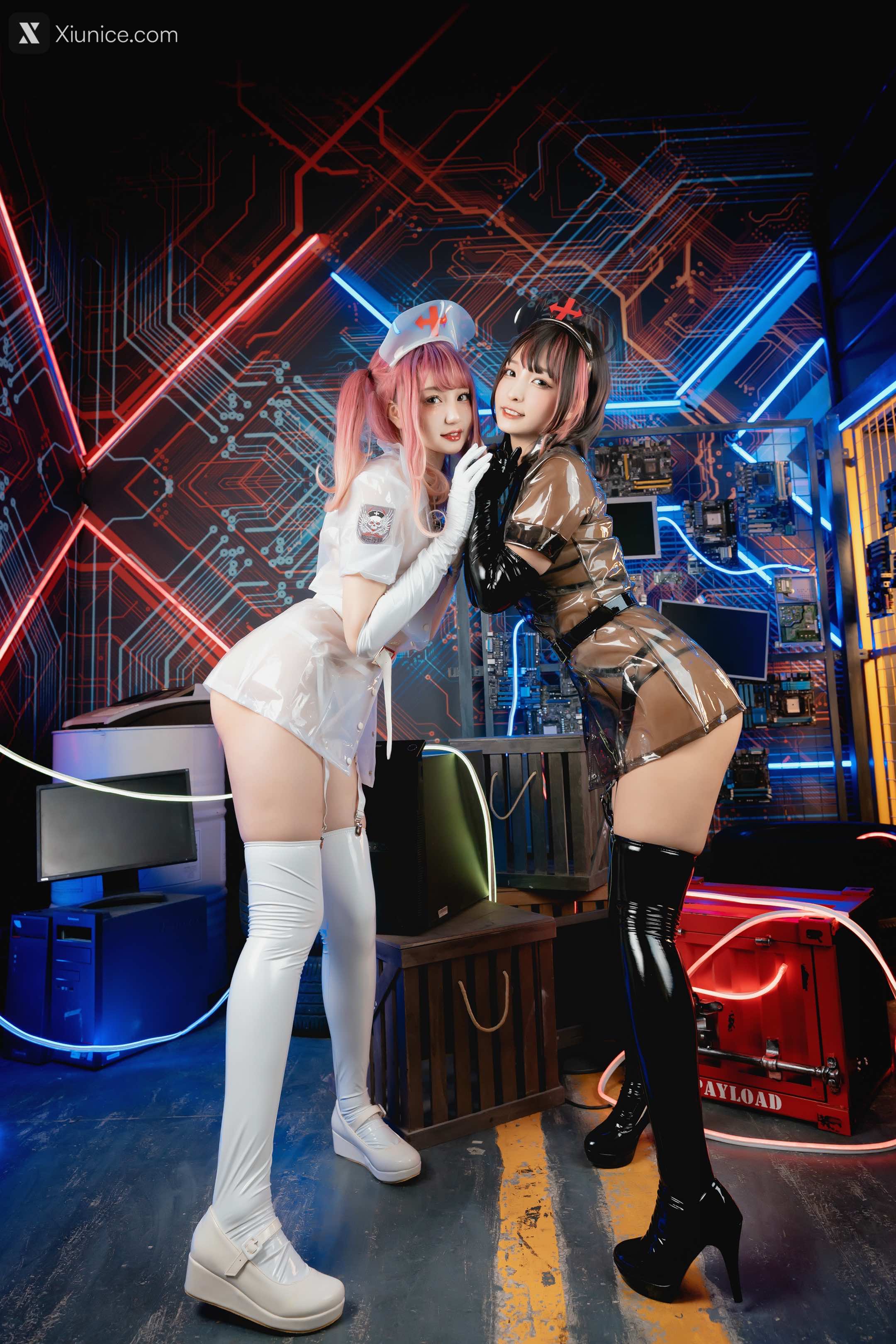Coser@神楽坂真冬 Vol.057 绝对企画-透明黑白护士双人《無色哲学》 第88张