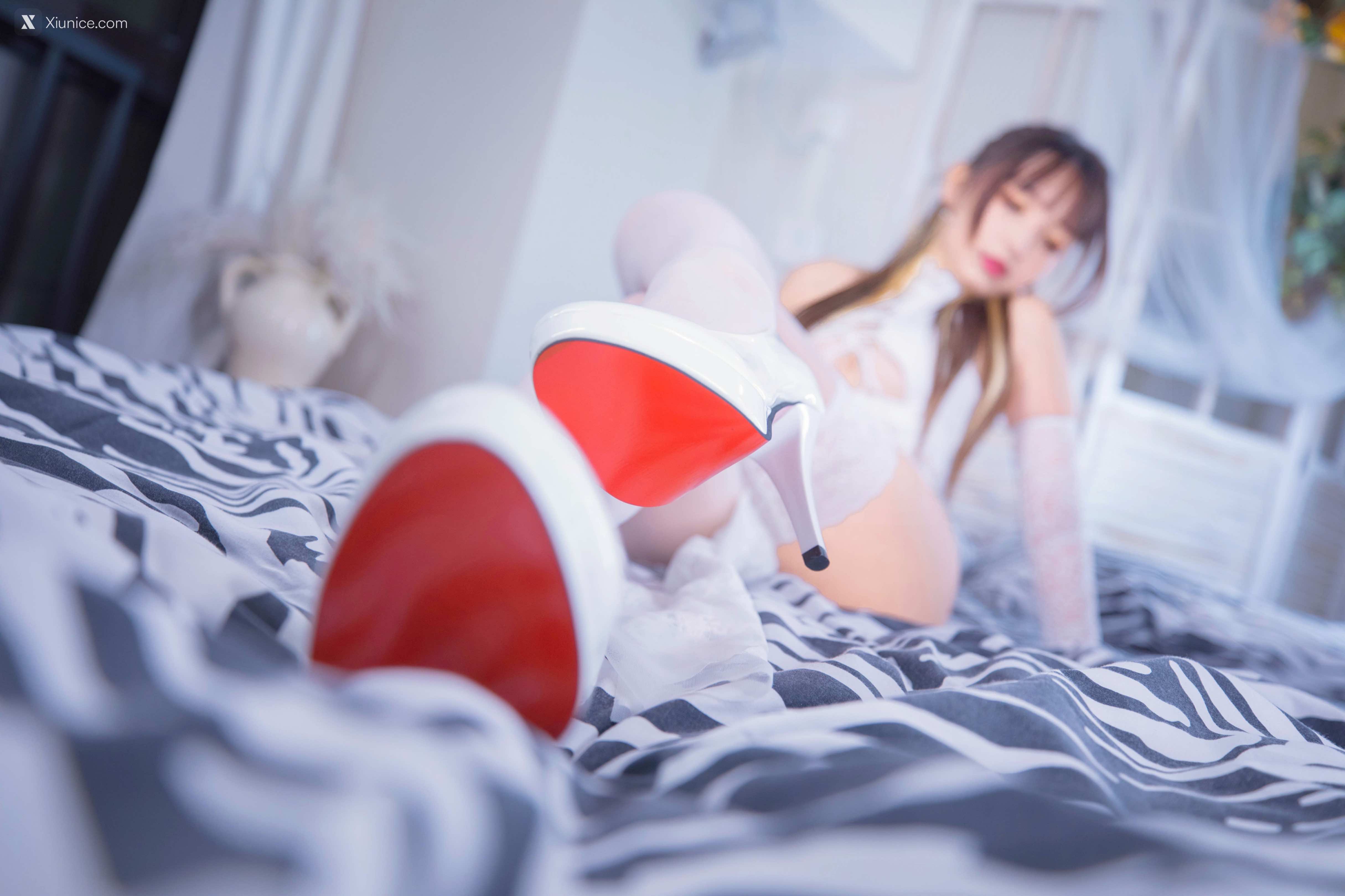 Coser@神楽坂真冬 Vol.068 绝对企画-黑白旗袍《風と月》 第59张