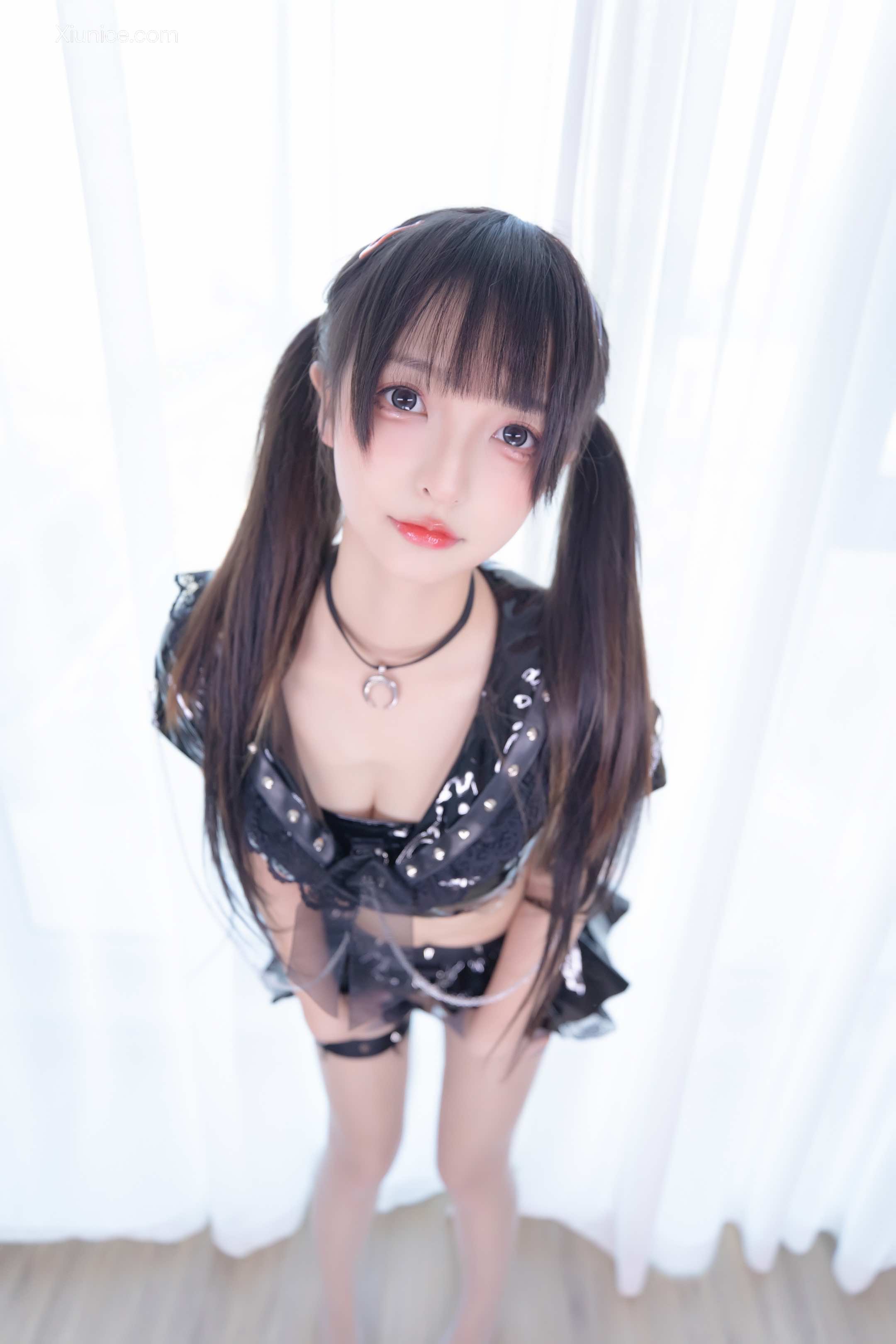Coser@神楽坂真冬 Vol.110 魔女の课后辅导 第23张